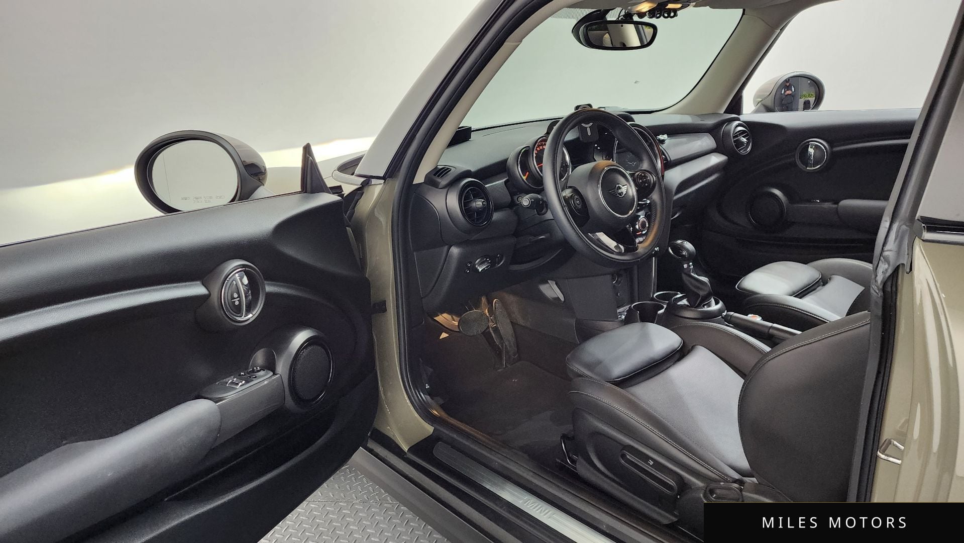 MINI 쿠퍼 2019 — миниатюра 10