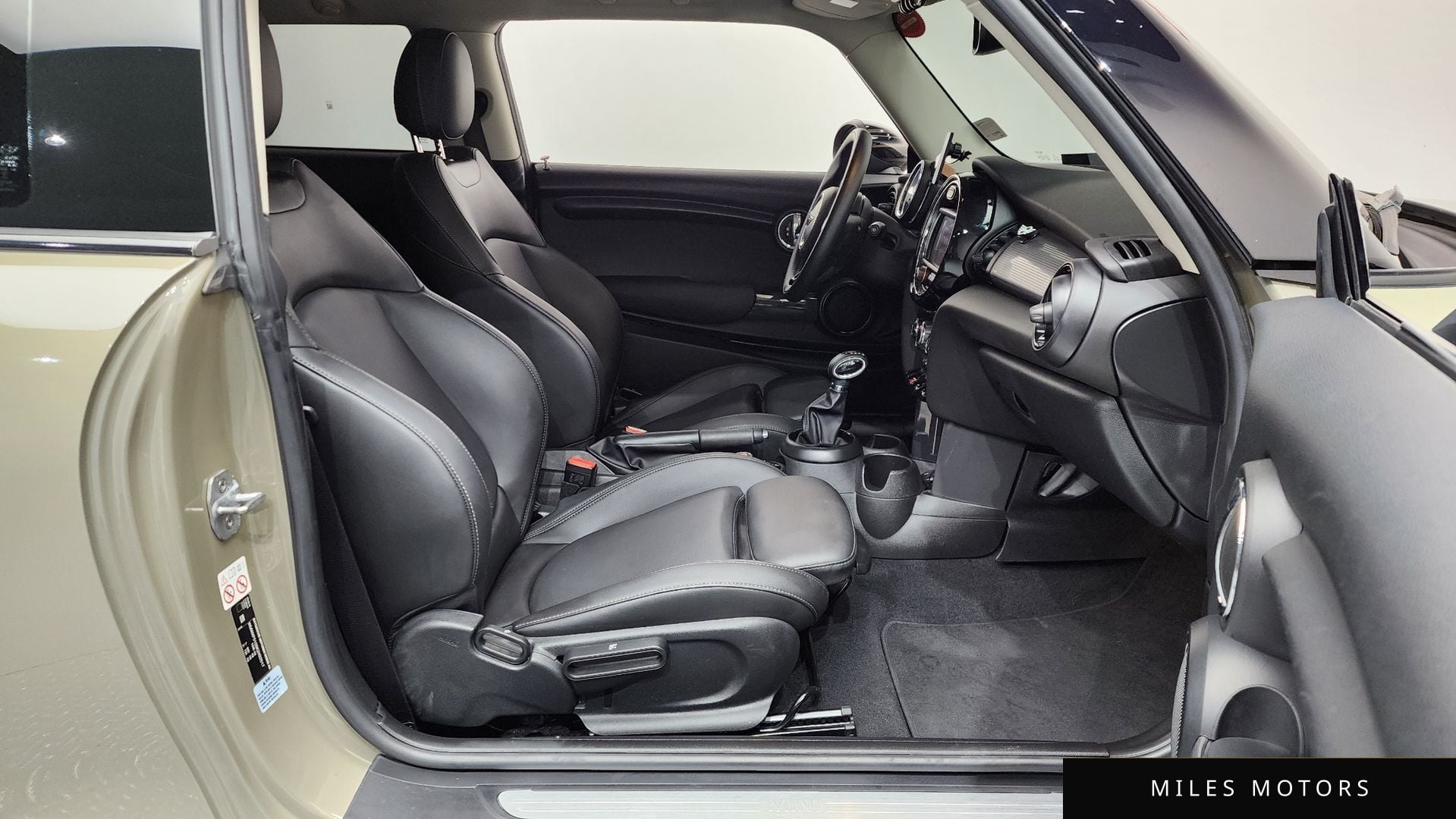 MINI 쿠퍼 2019 — миниатюра 11