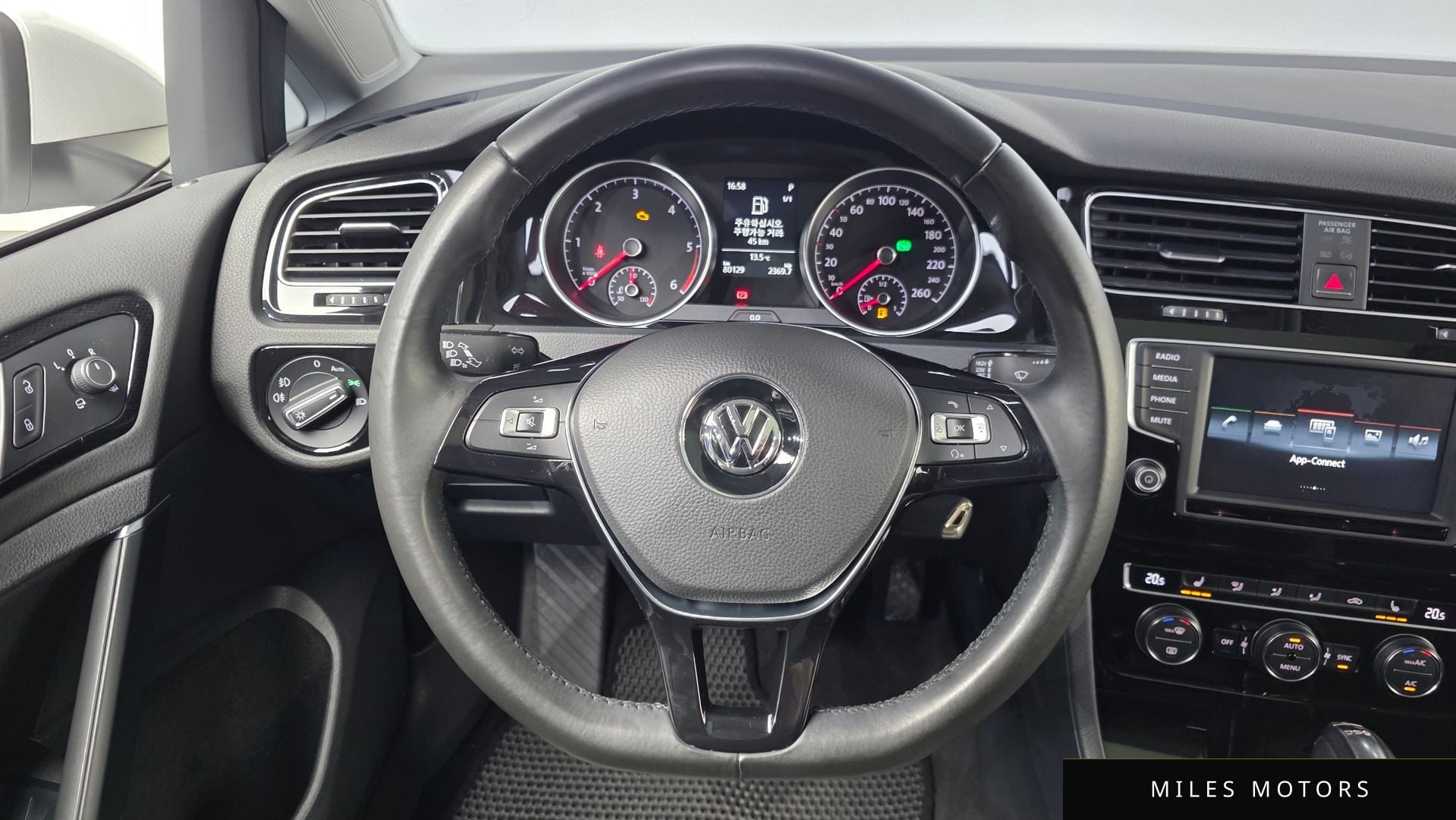 Volkswagen 골프 2016 — миниатюра 13