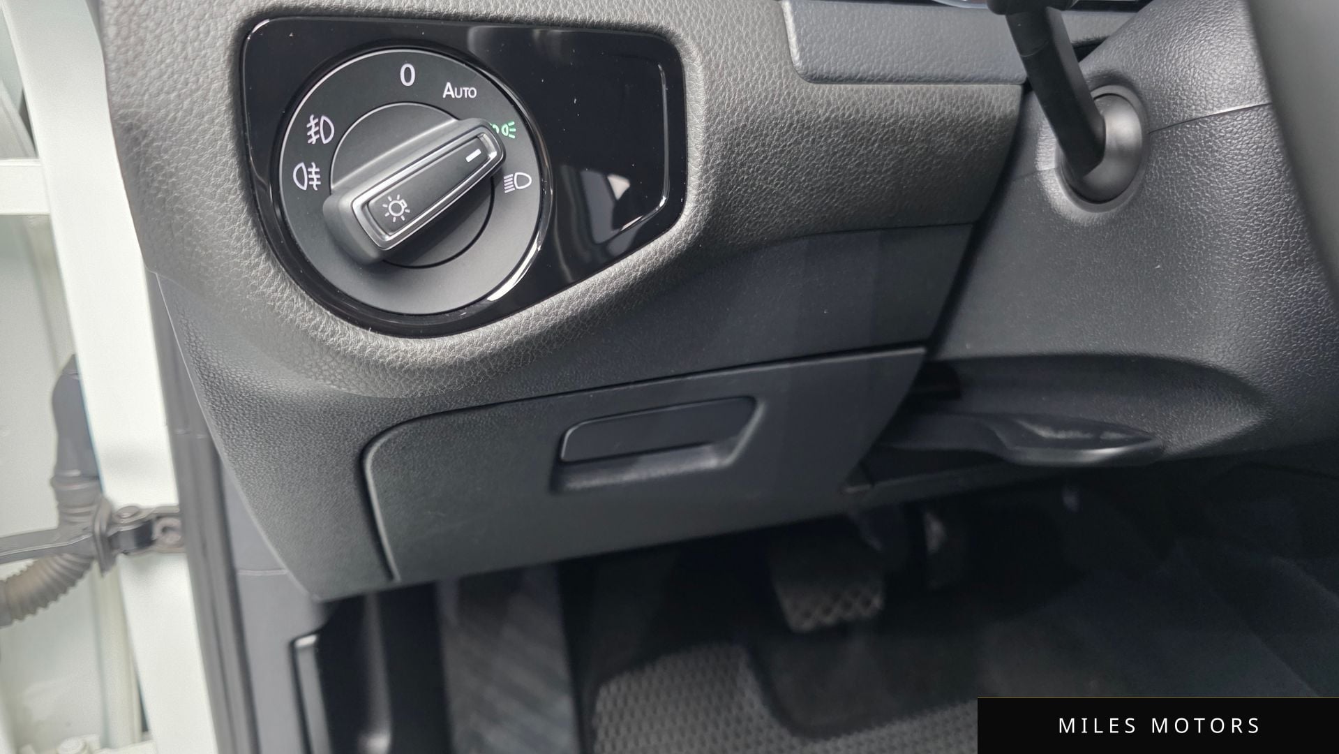 Volkswagen 골프 2016 — миниатюра 18