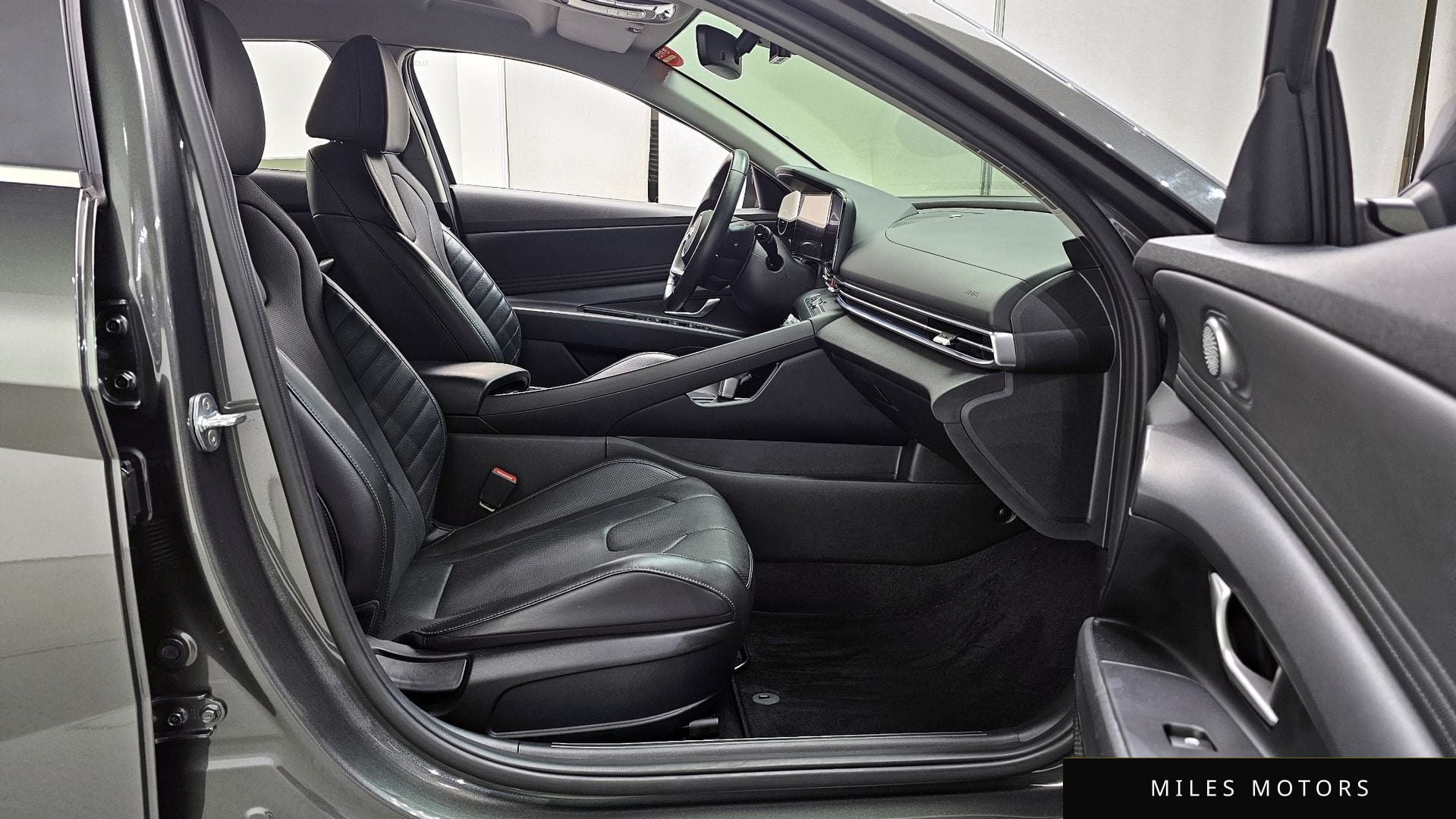 Hyundai AVANTE 2021 — миниатюра 11
