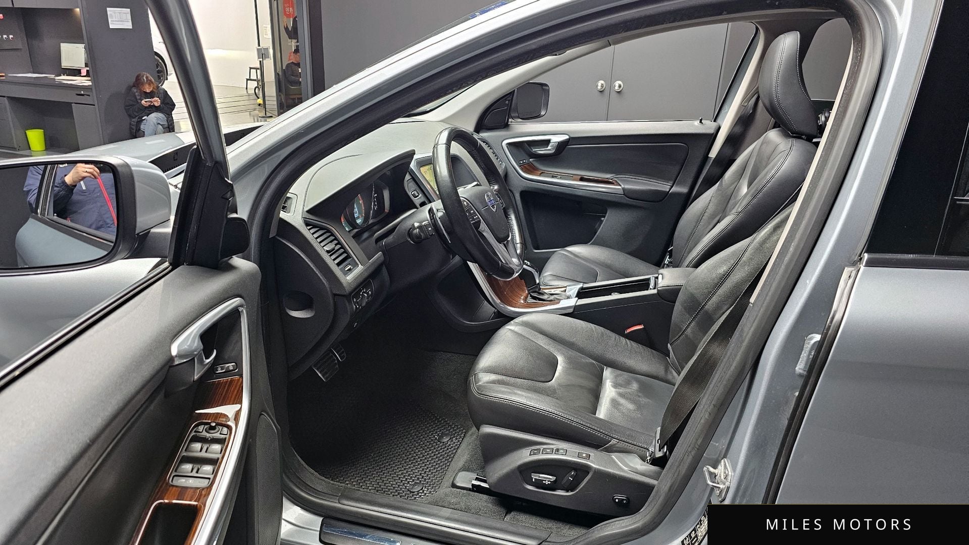 Volvo XC60 2015 — миниатюра 10