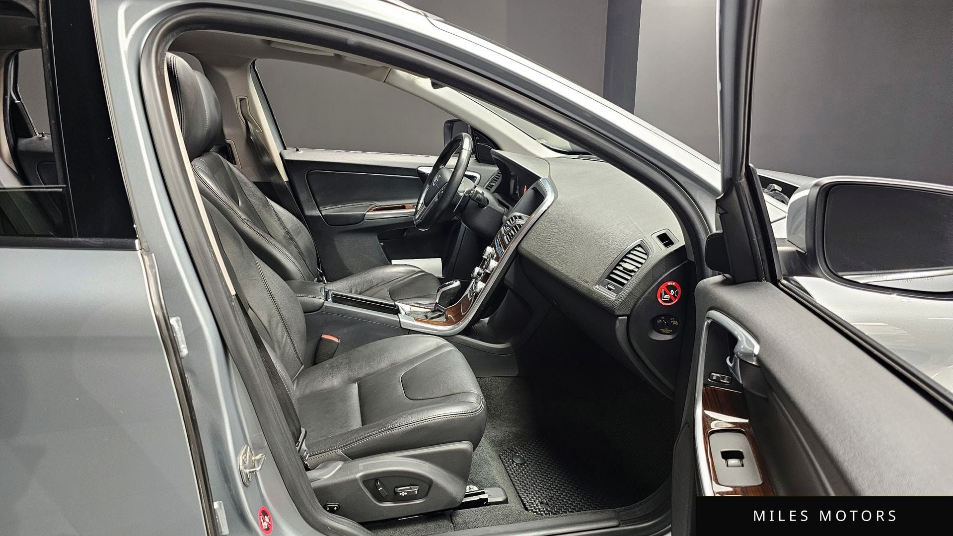Volvo XC60 2015 — миниатюра 11