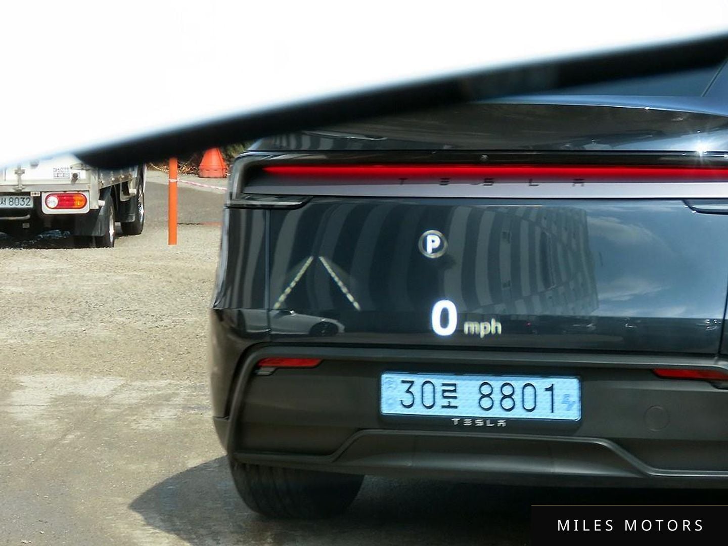 Jaguar E-PACE 2018 — миниатюра 10