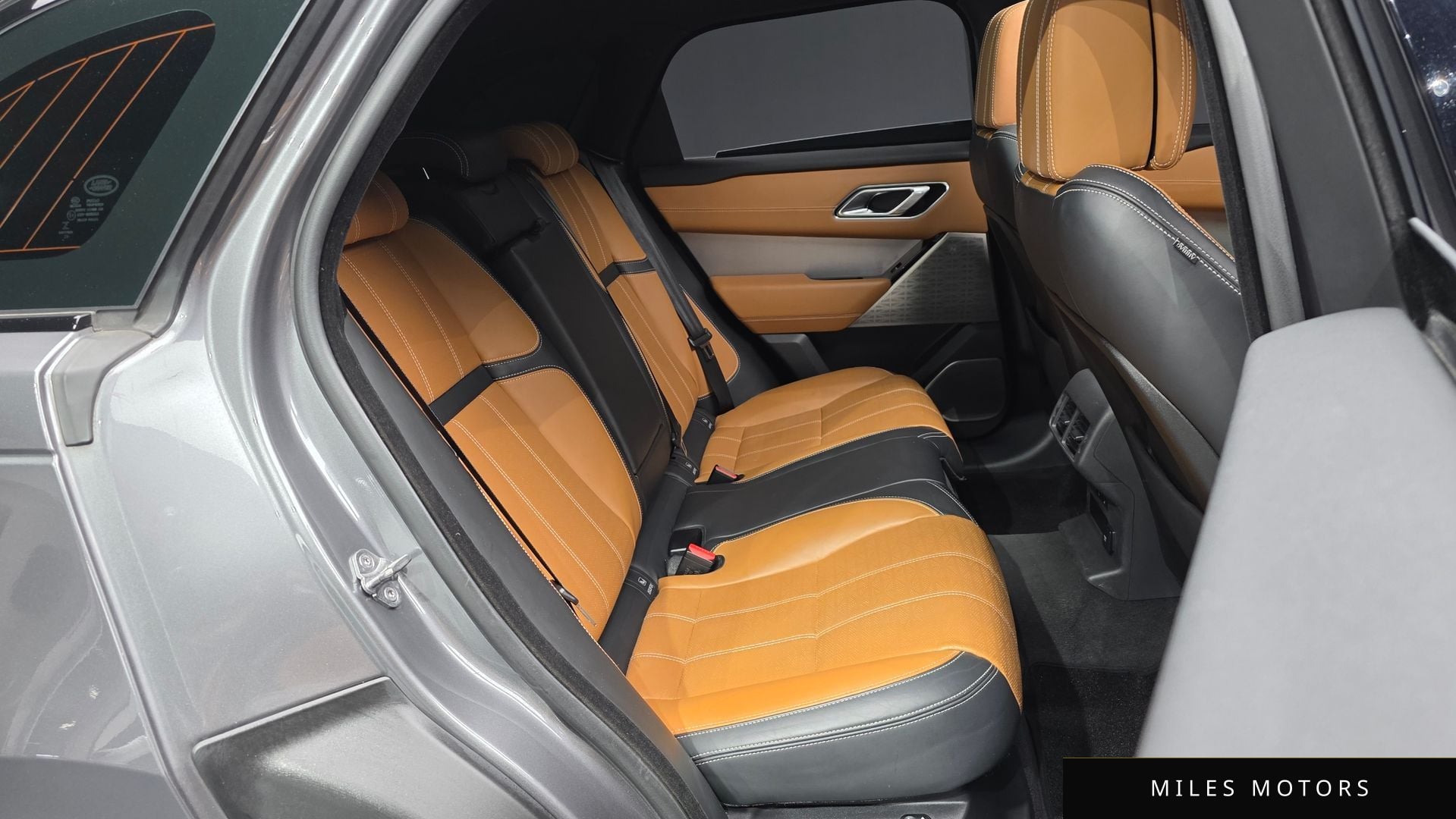 Land Rover Range Rover Velar 2019 — миниатюра 12