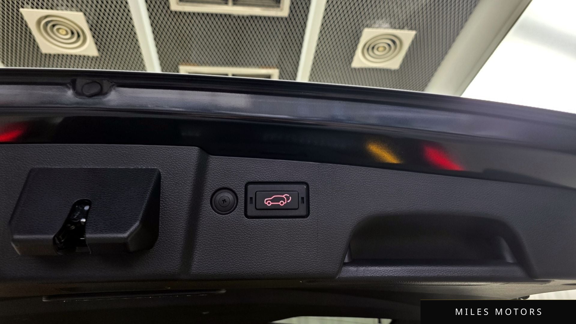 KG Mobility Torres 2023 — миниатюра 12
