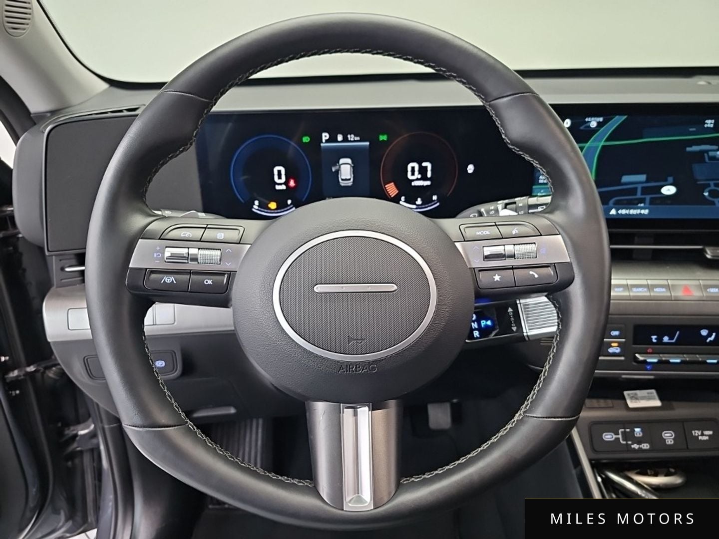 Hyundai Kona 2023 — миниатюра 12