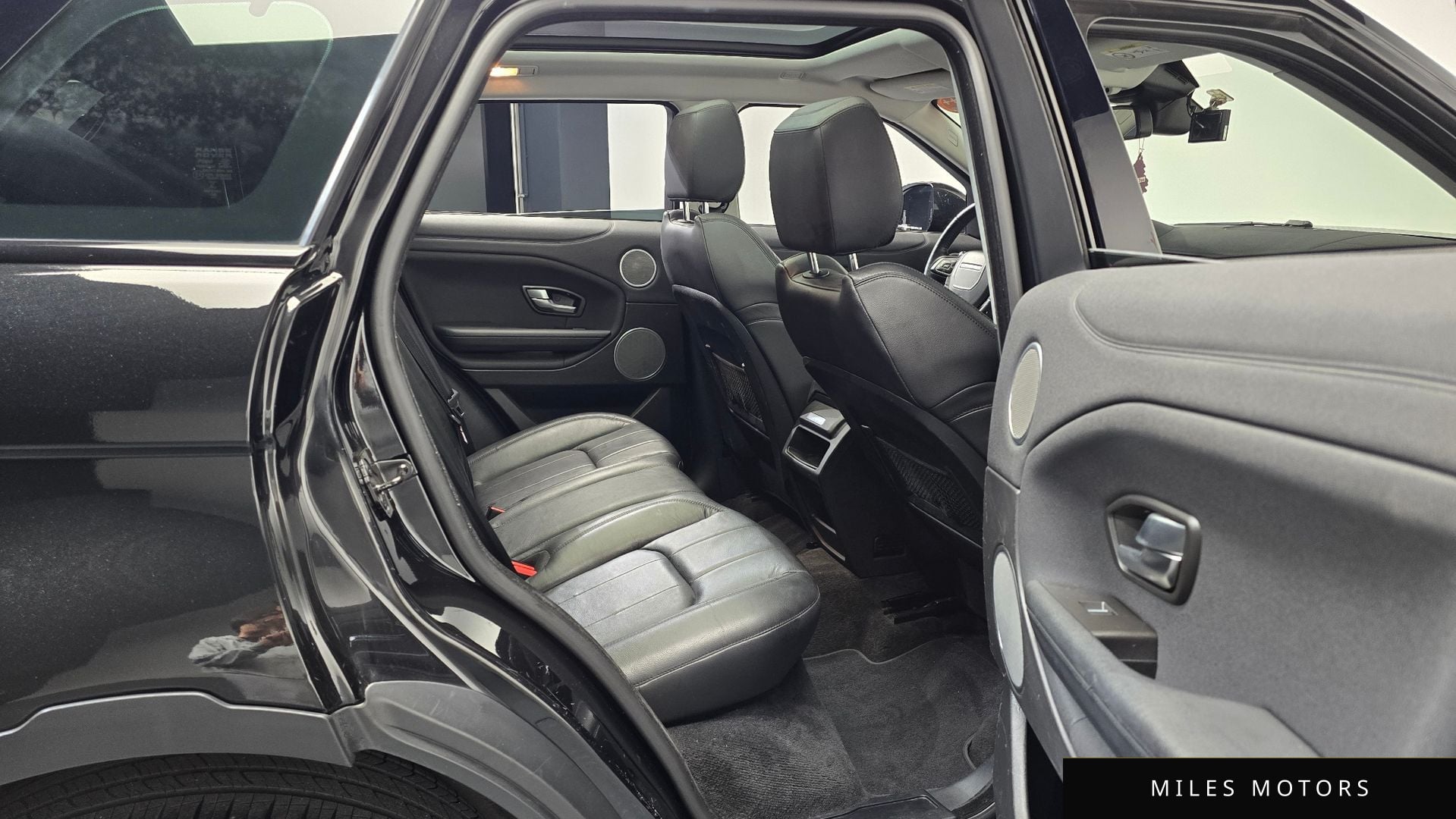 Land Rover 레인지로버 이보크 2017 — миниатюра 12