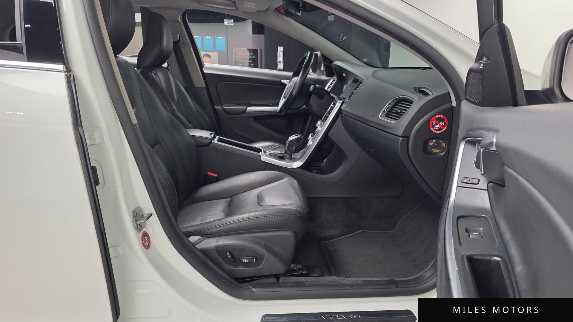 Volvo S60 2017 — миниатюра 12