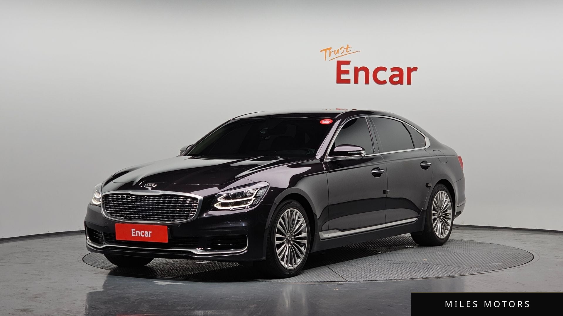 Kia K9 2019 — фото 1 из 12