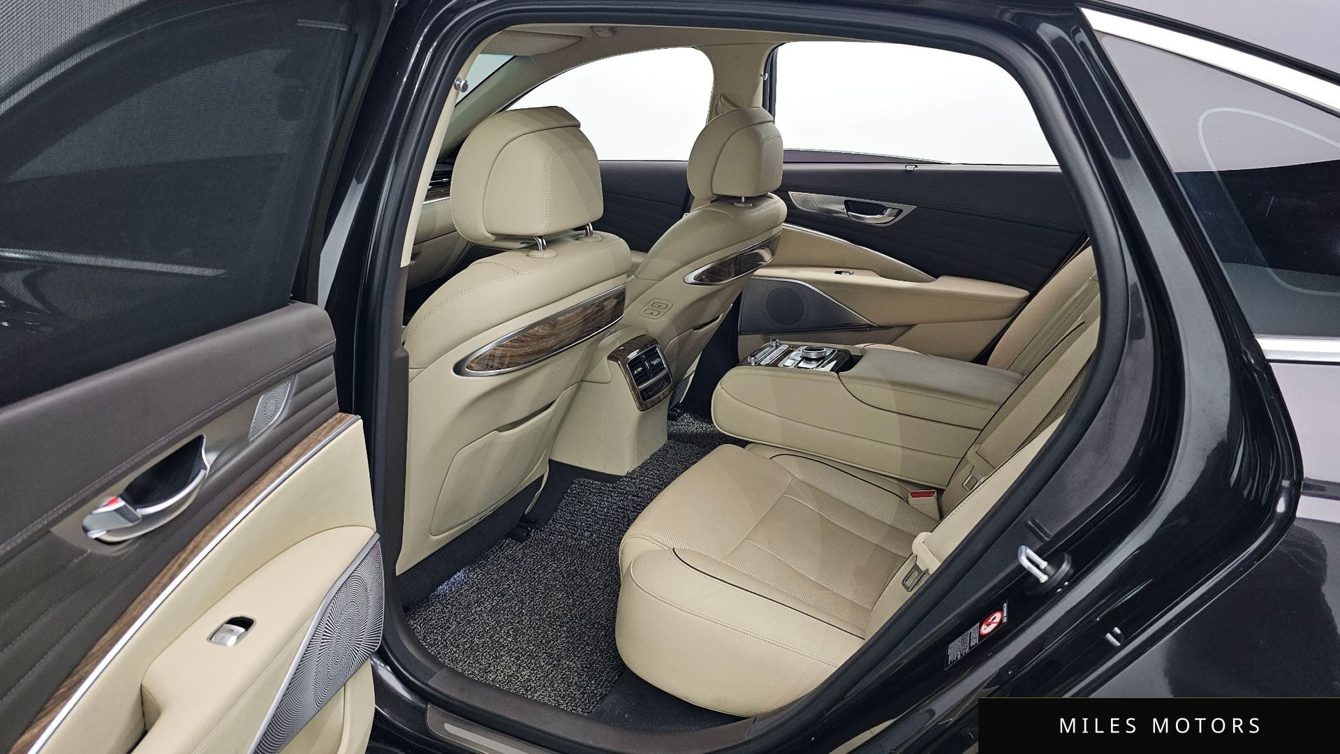 Kia K9 2019 — миниатюра 12