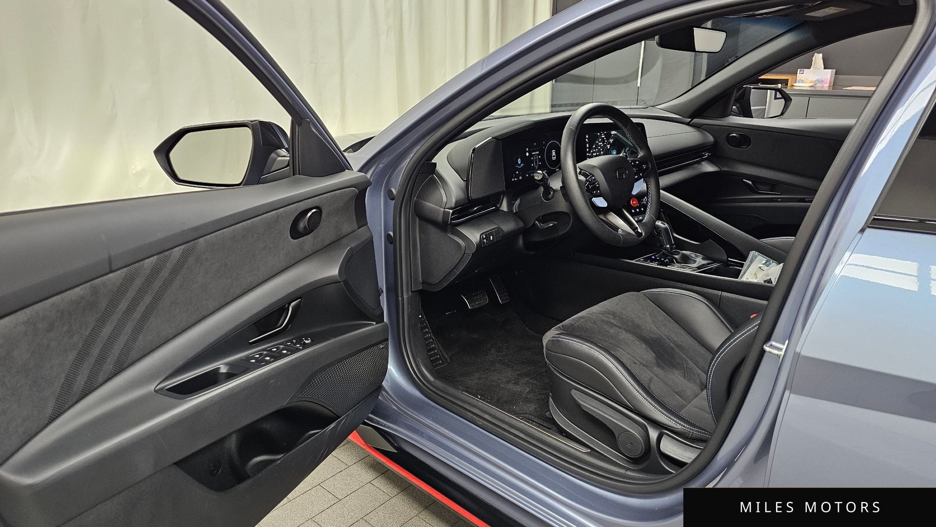 Hyundai AVANTE 2025 — миниатюра 10