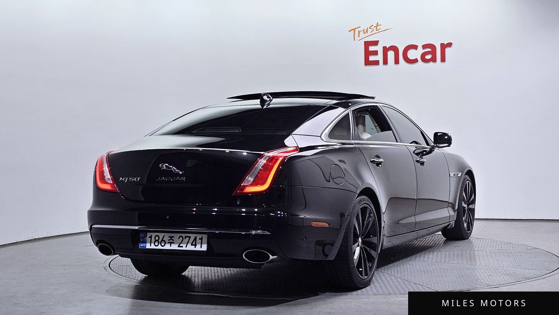 Jaguar All New XJ 2019 — миниатюра 2