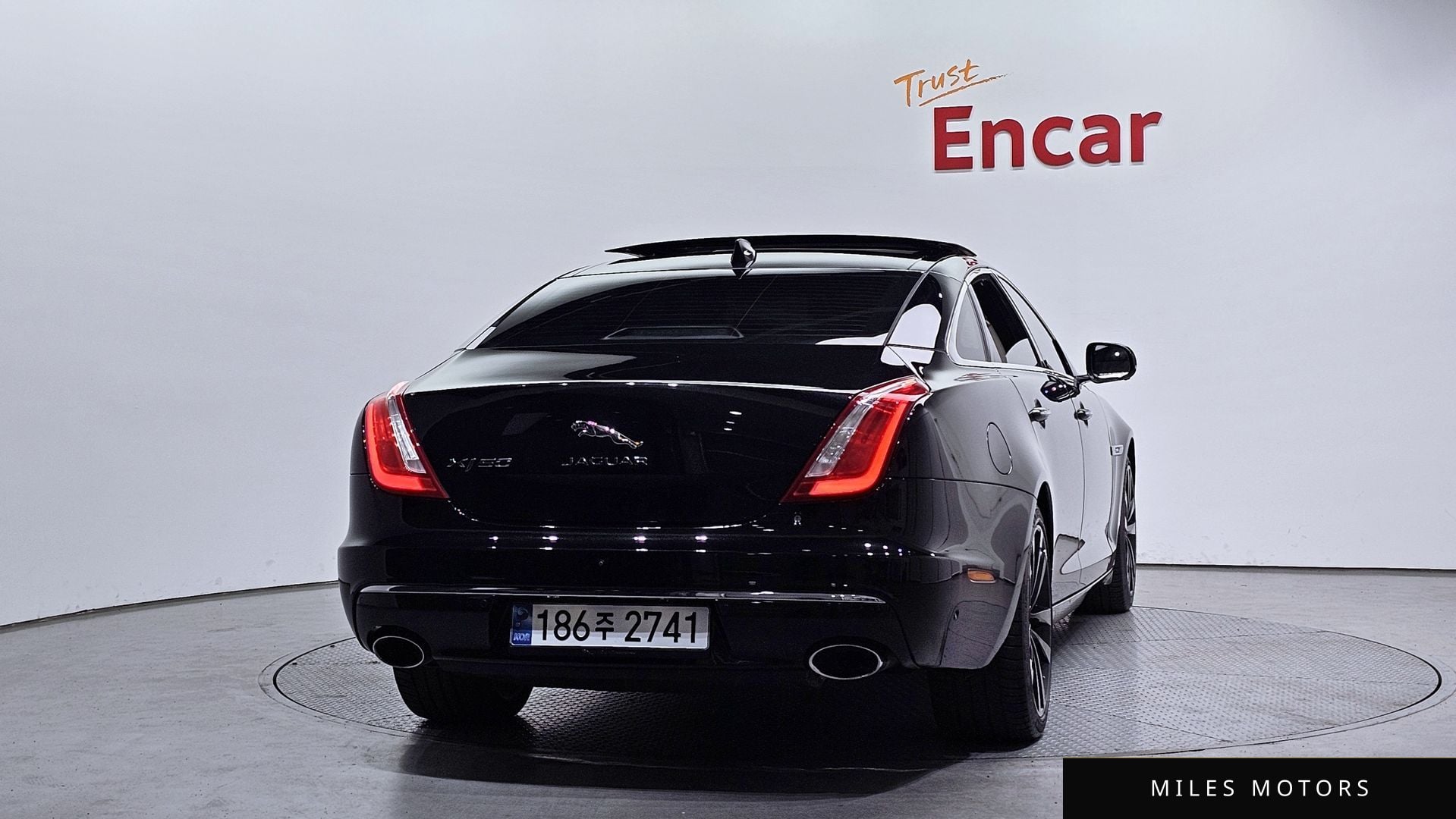 Jaguar All New XJ 2019 — миниатюра 4