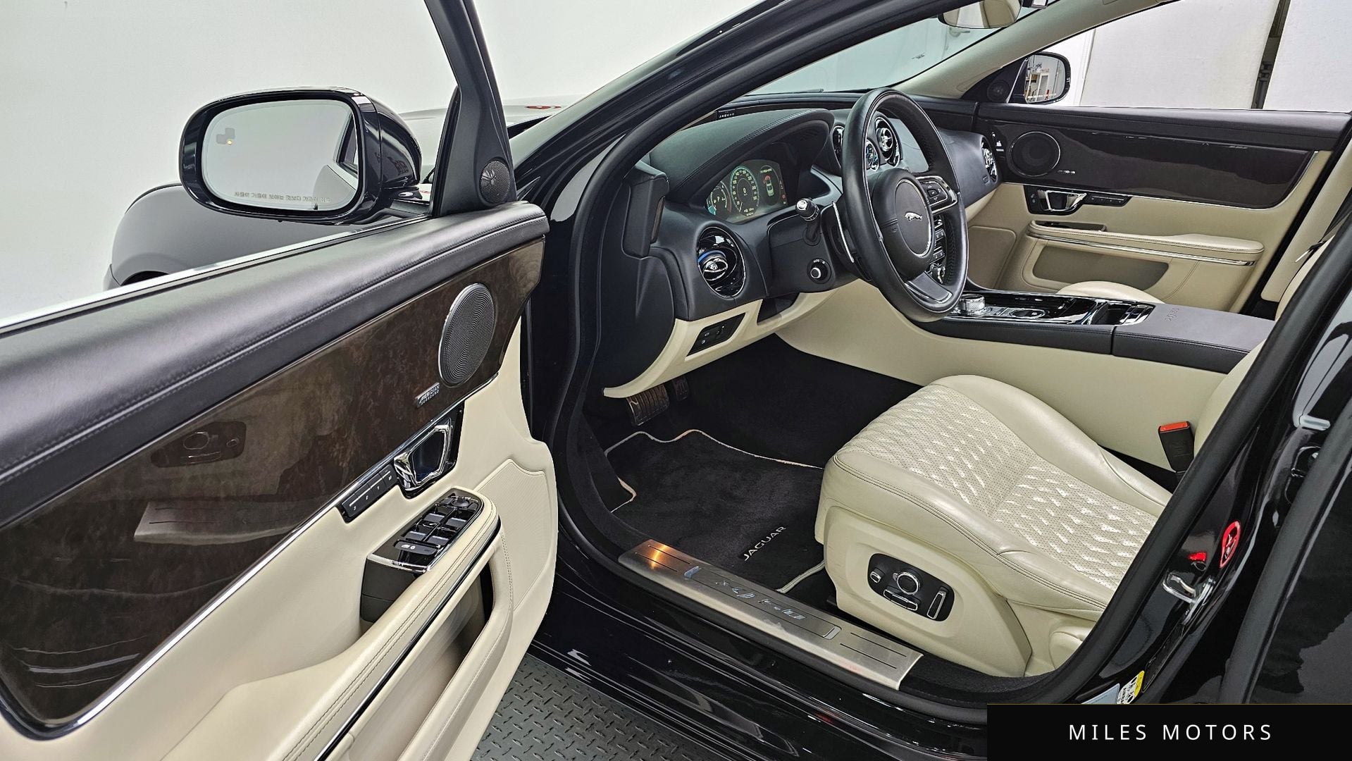 Jaguar All New XJ 2019 — миниатюра 11