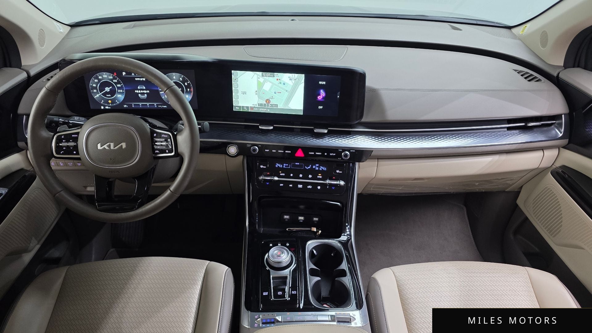 Kia Carnival 2023 — миниатюра 7