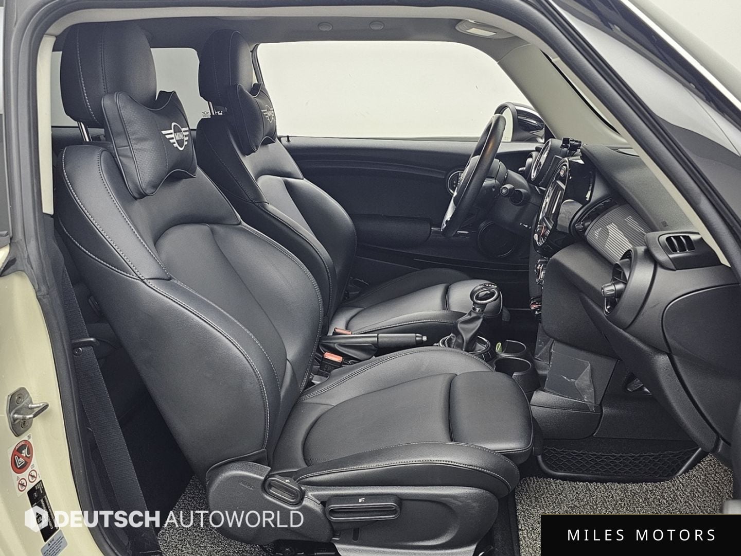 MINI Cooper D 2016 — миниатюра 10