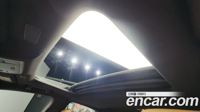 Лексус ES300h 2019 — миниатюра 18