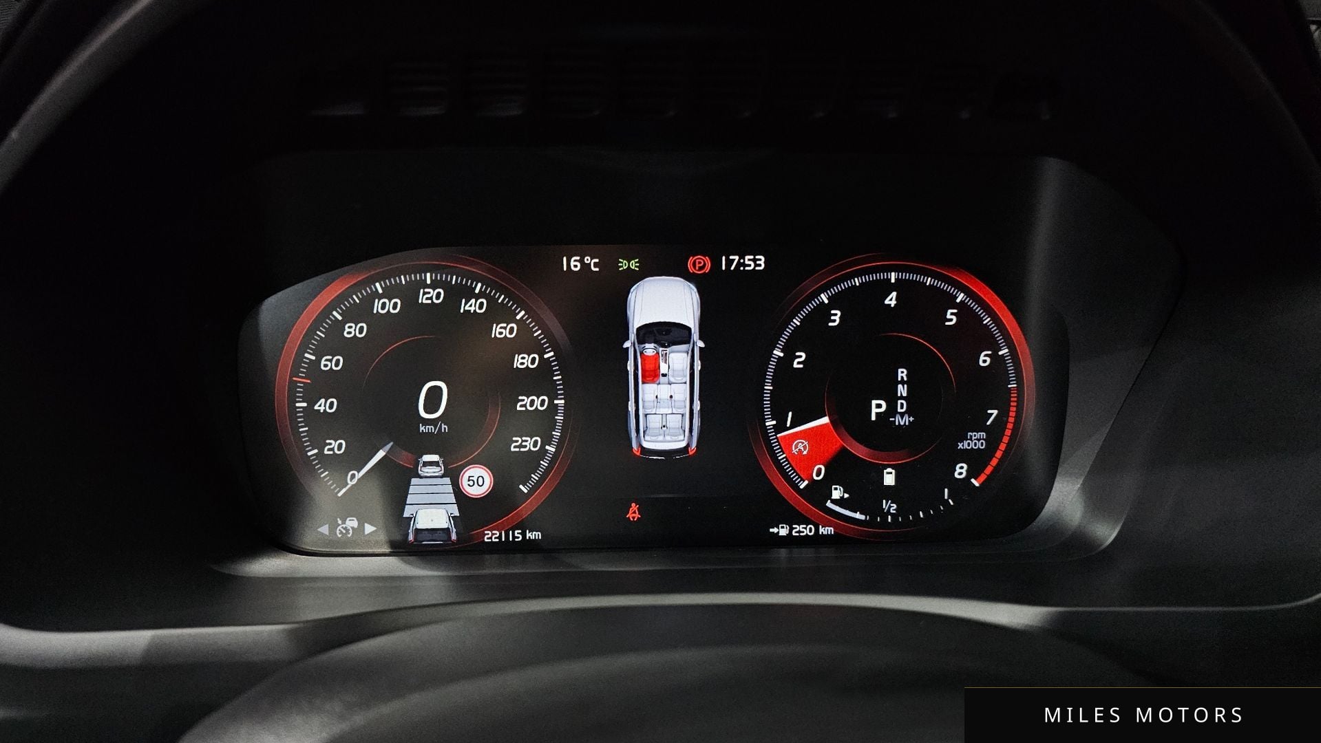 Volvo XC90 2022 — миниатюра 8