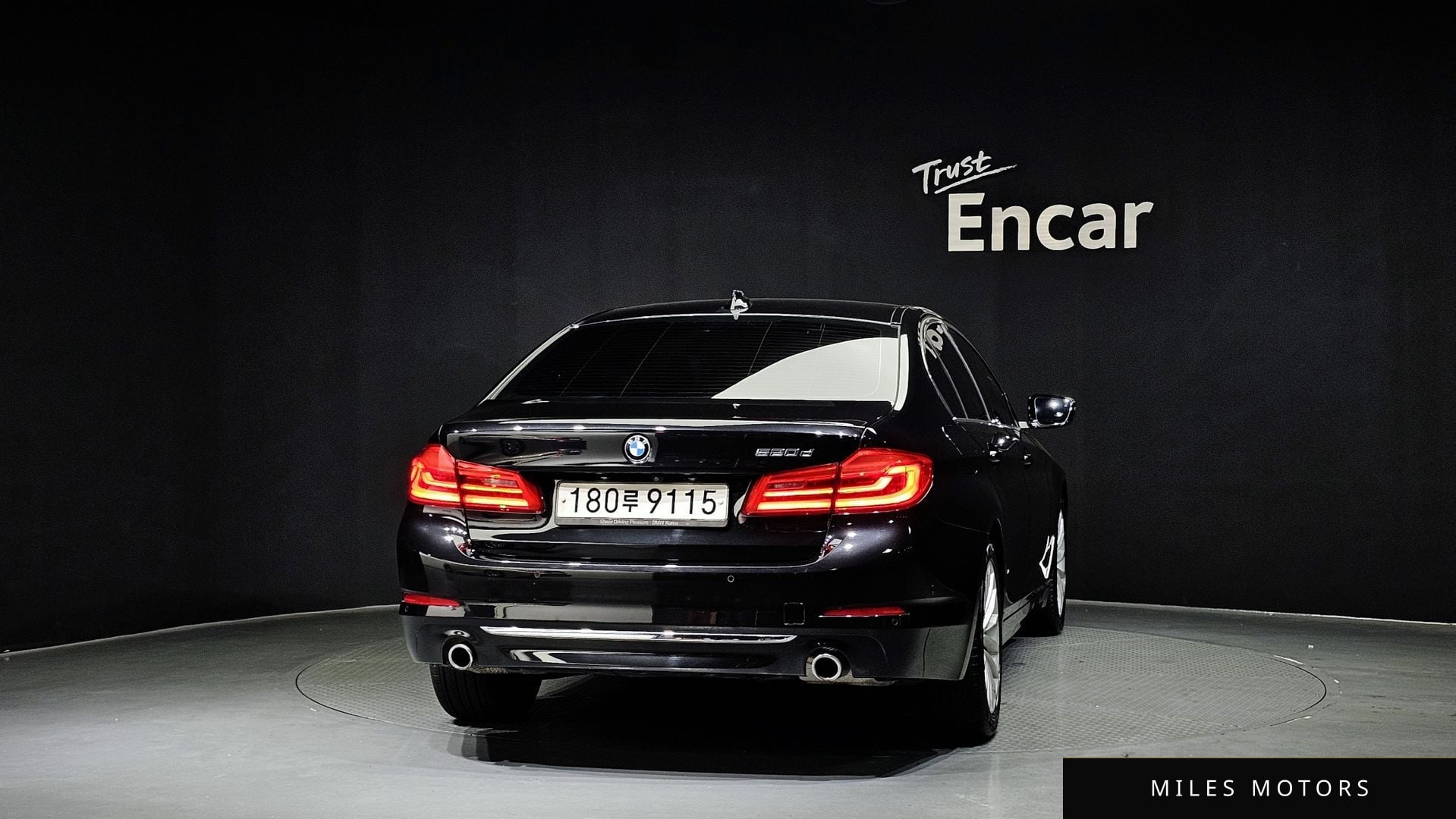 BMW 5 Series (G30) 2019 — миниатюра 4