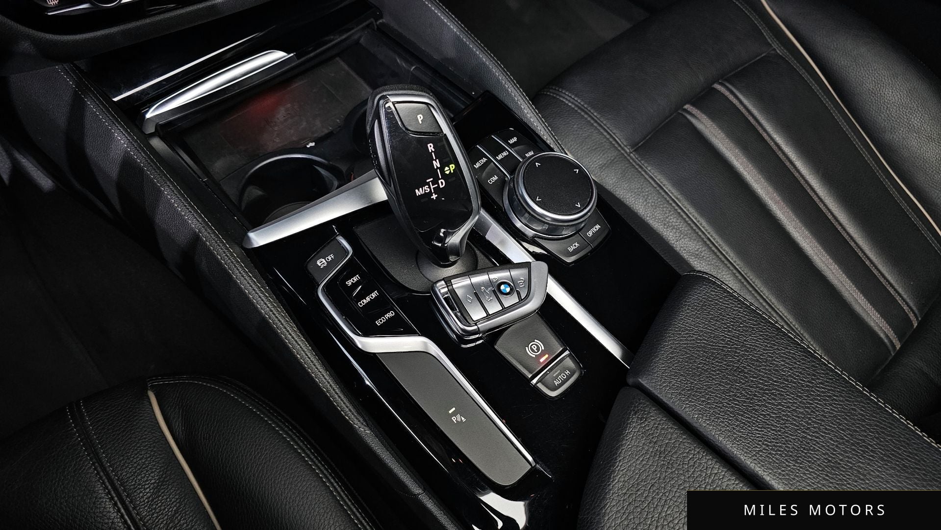 BMW 5 Series (G30) 2019 — миниатюра 9