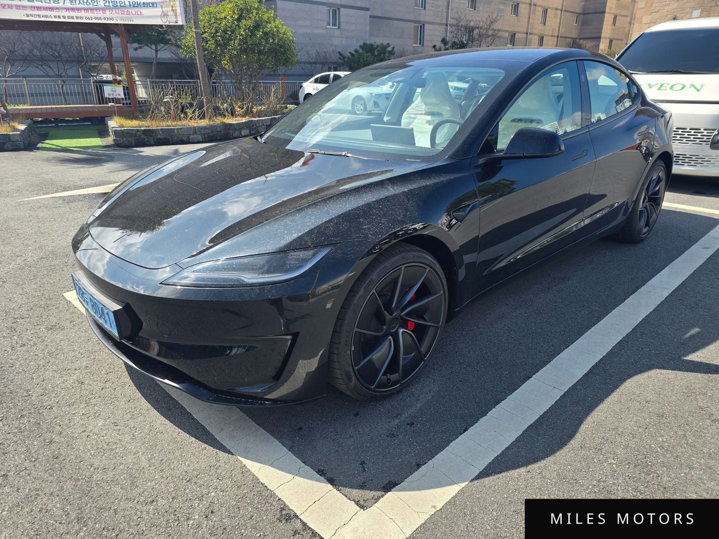 Tesla Model 3 2026 — миниатюра 3