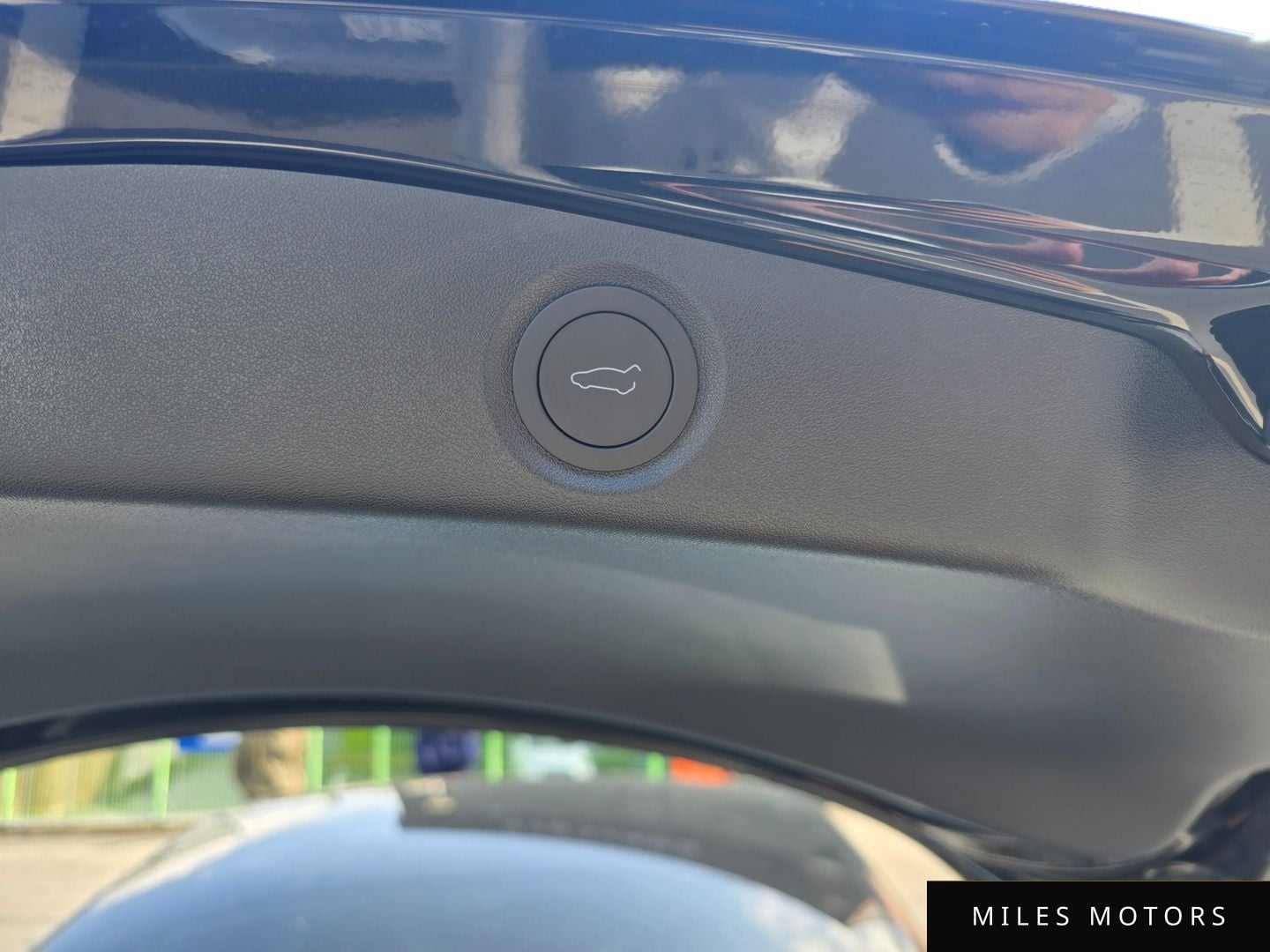 Tesla Model 3 2026 — миниатюра 15