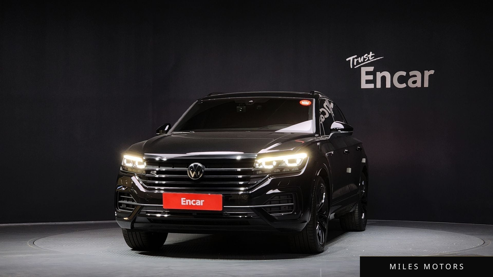Volkswagen Touareg 2023 — миниатюра 3