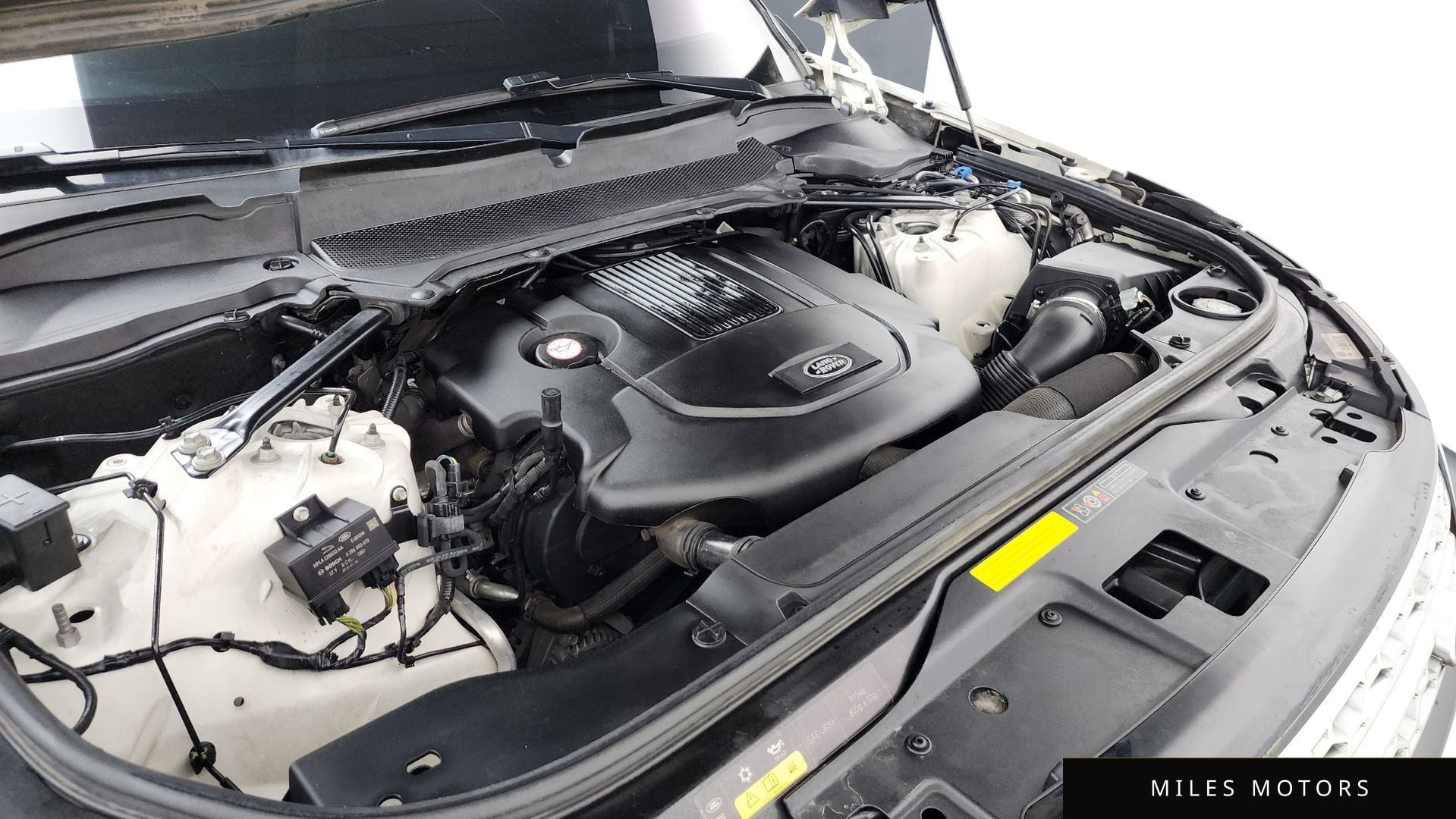 Land Rover Discovery 2018 — миниатюра 6