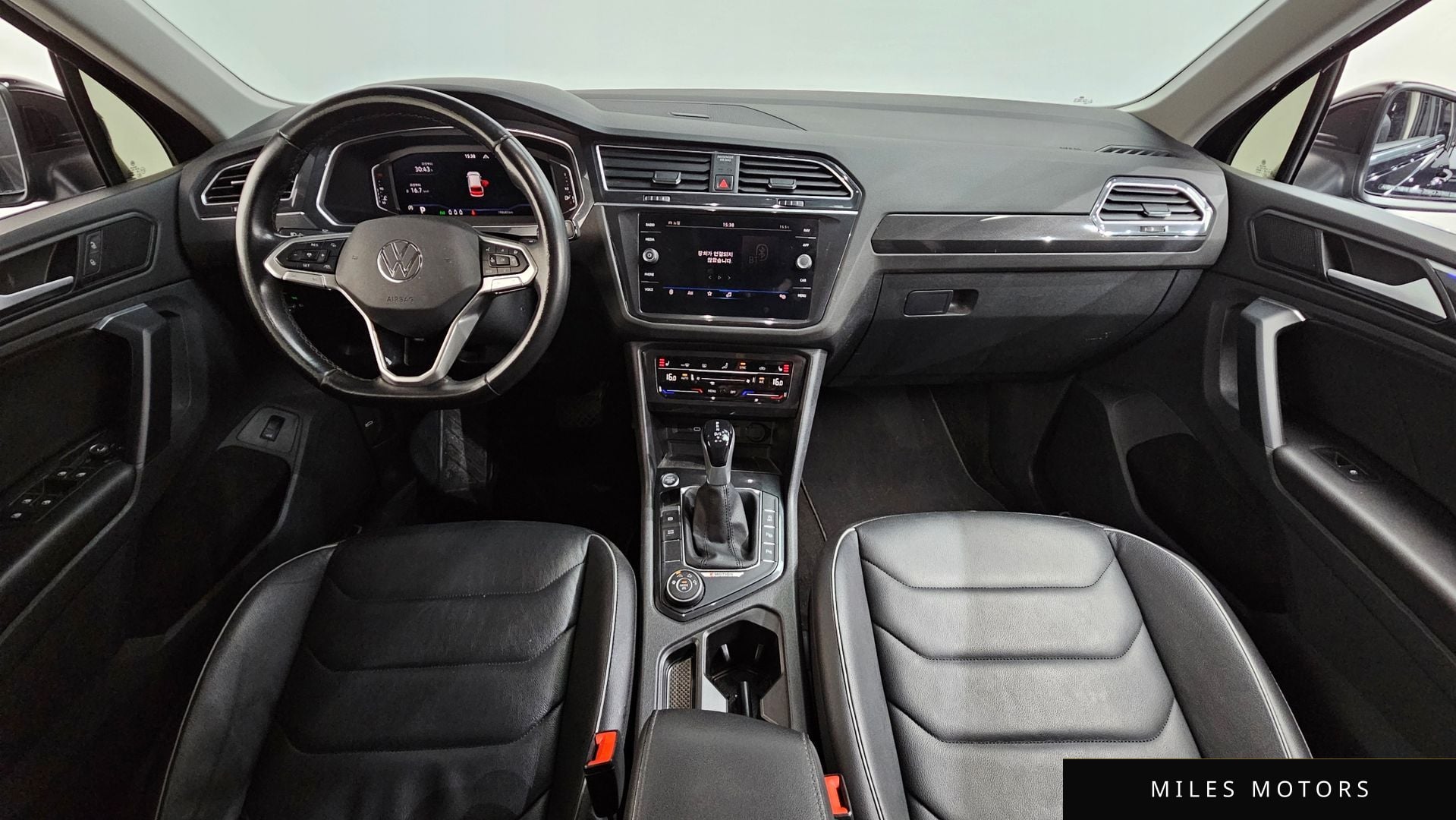 Volkswagen 티구안 2022 — миниатюра 7