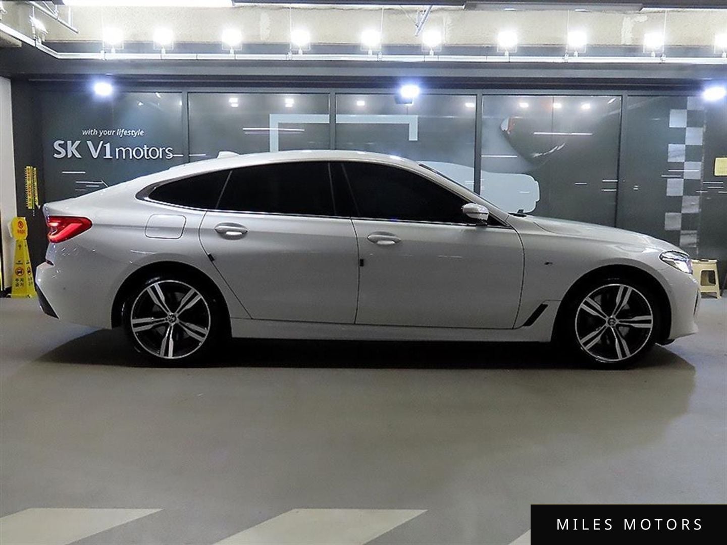 BMW 6 Series GT (G32) 2022 — миниатюра 3