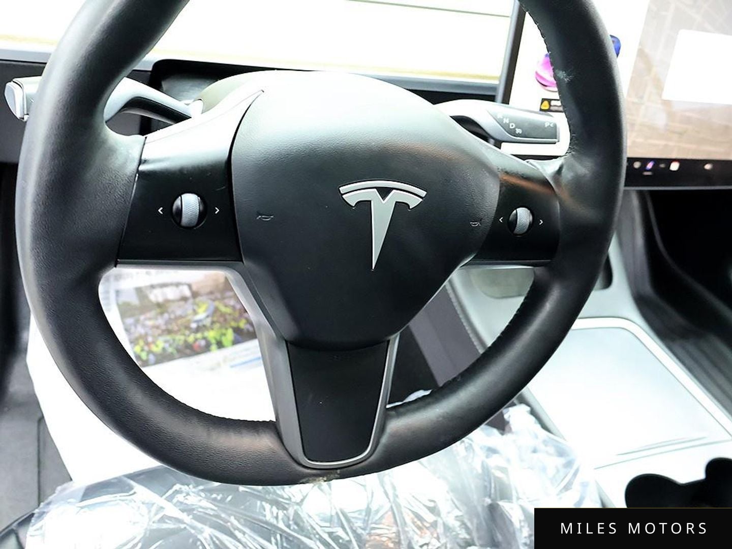 Tesla Model 3 2021 — миниатюра 8