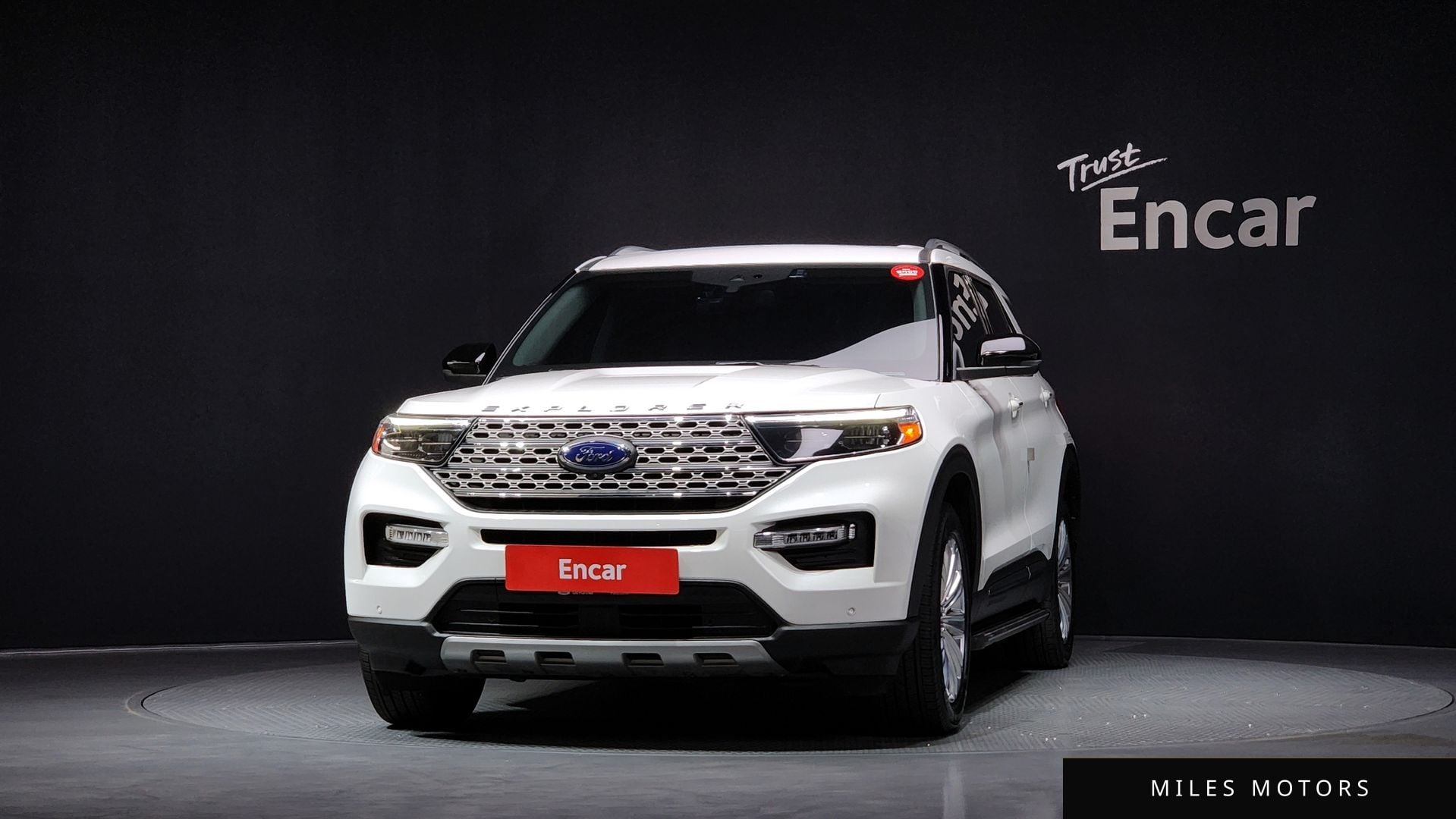 Ford Explorer 2022 — миниатюра 3