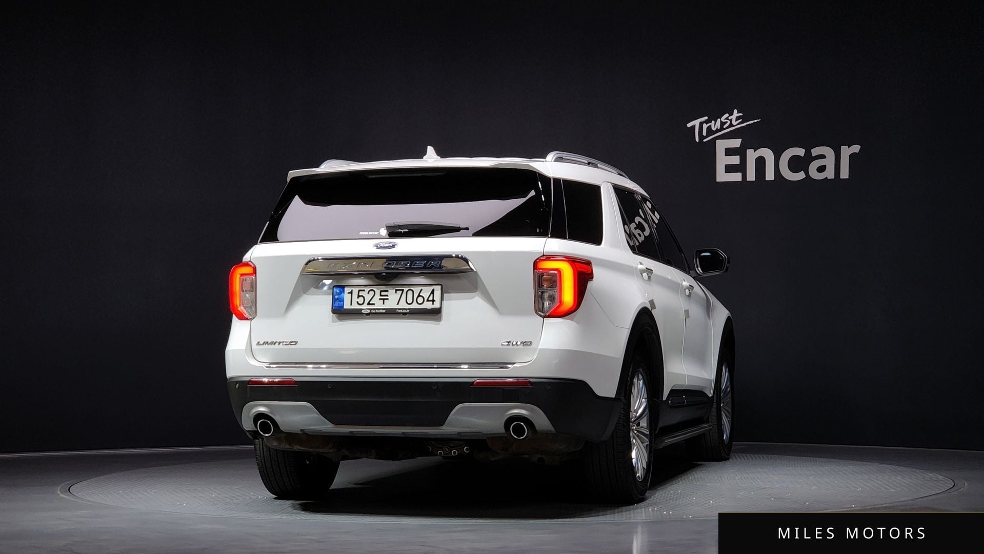 Ford Explorer 2022 — миниатюра 4
