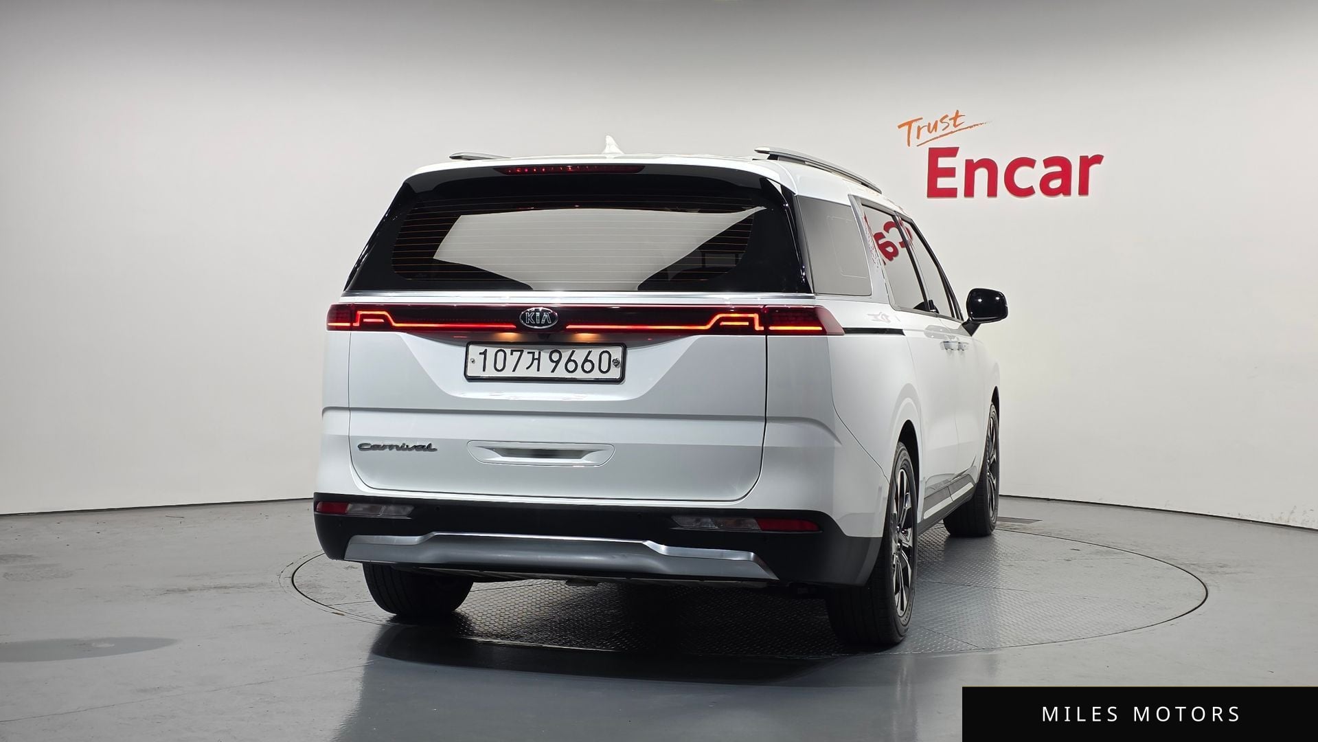 Kia Carnival 2021 — миниатюра 4