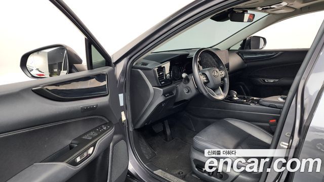 Лексус NX350h 2024 — миниатюра 10