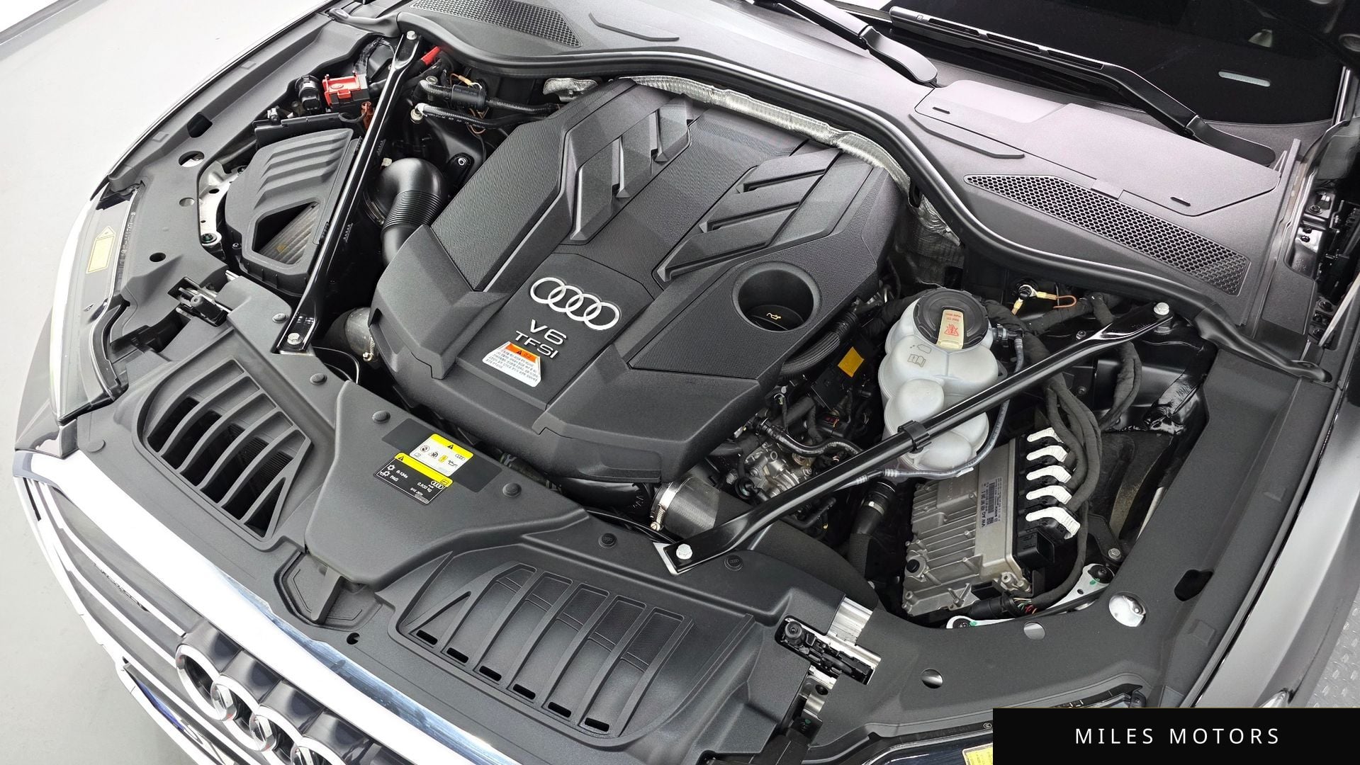 Audi A8 (D5) 2021 — миниатюра 6