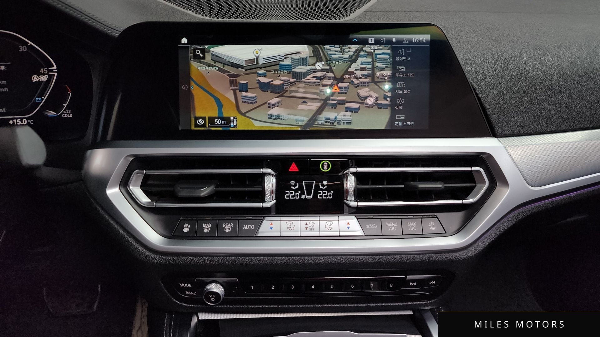 BMW 4 Series (G22) 2022 — миниатюра 14