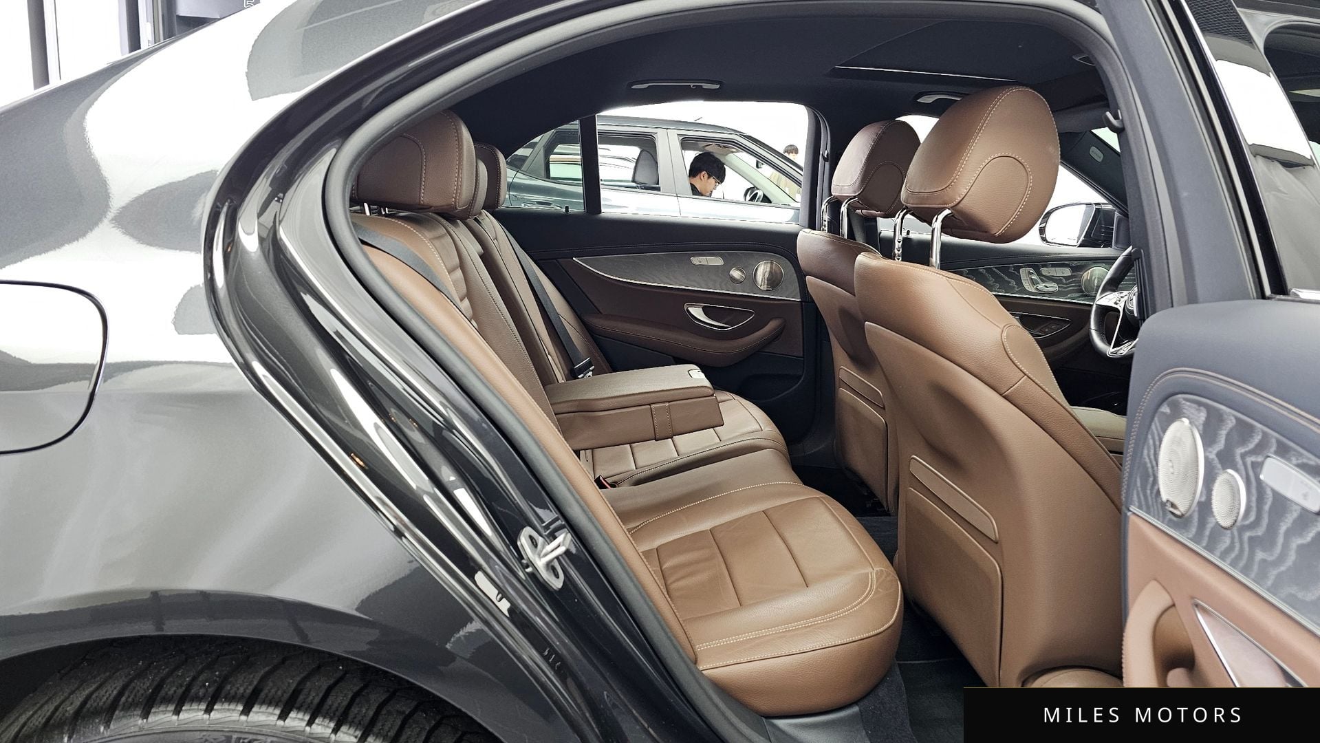 Mercedes-Benz E-클래스 W213 2023 — миниатюра 12