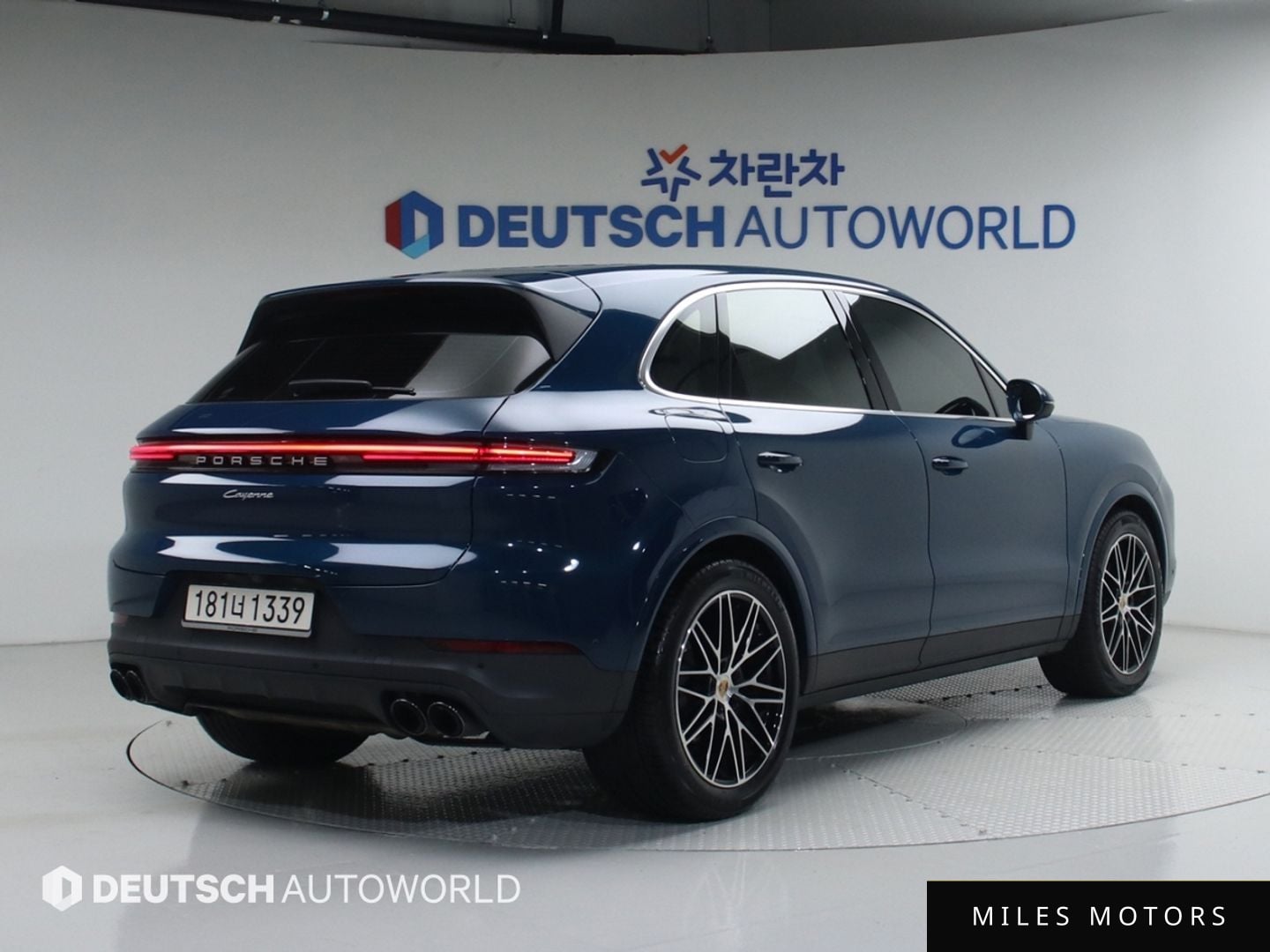 Porsche Cayenne 2024 — миниатюра 2