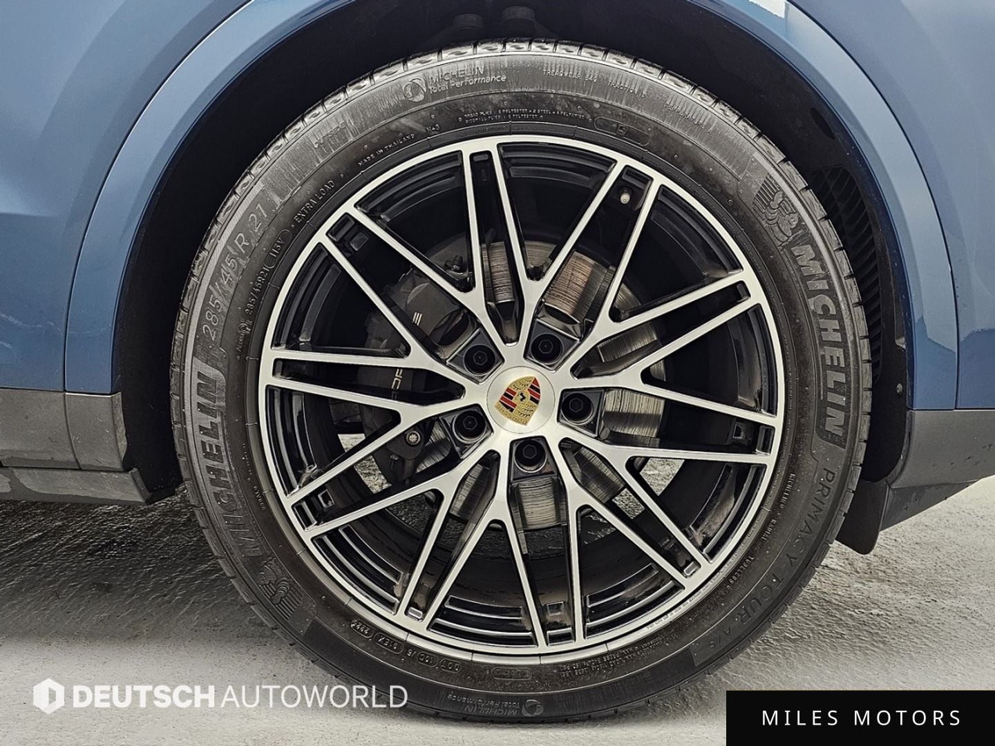 Porsche Cayenne 2024 — миниатюра 5