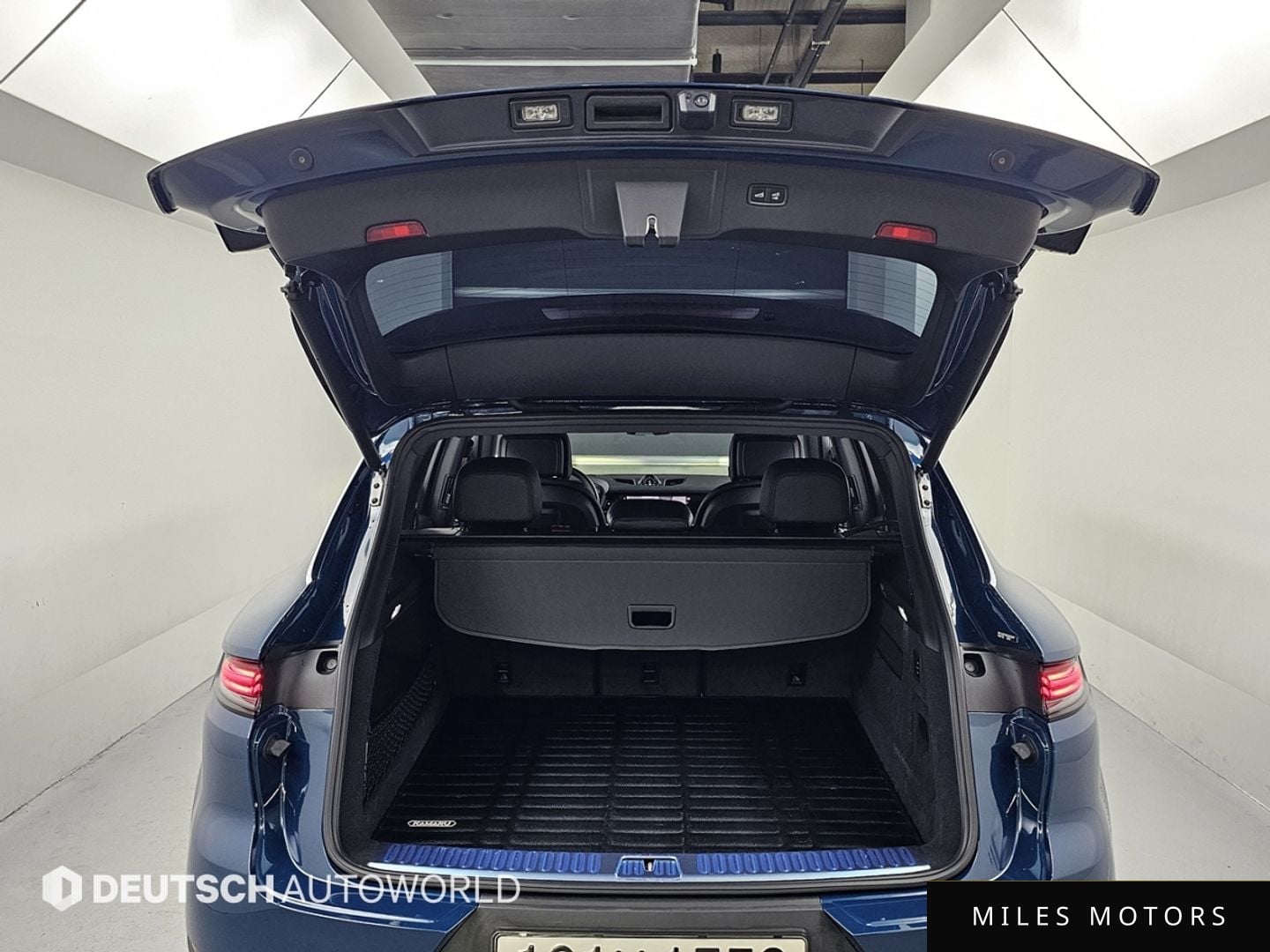 Porsche Cayenne 2024 — миниатюра 19