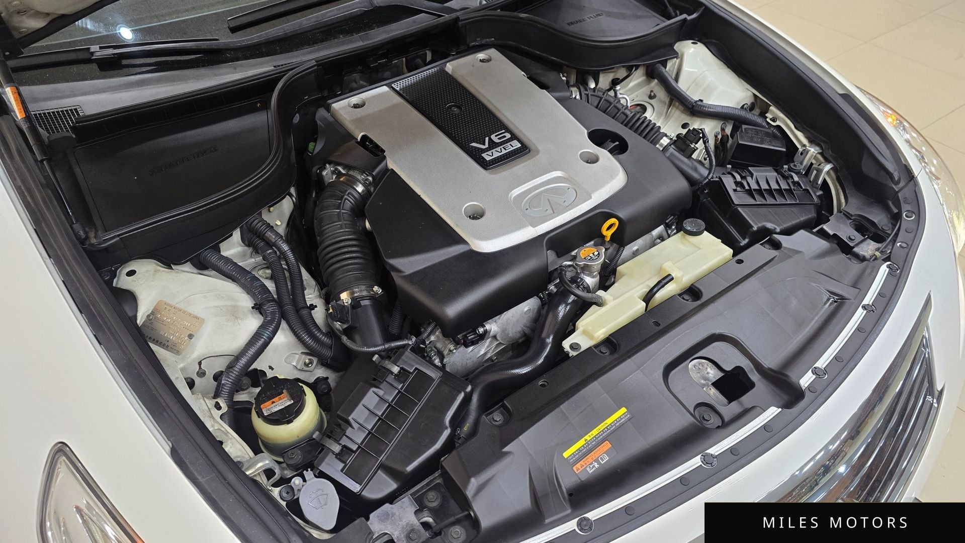 Infiniti G37 2010 — миниатюра 8