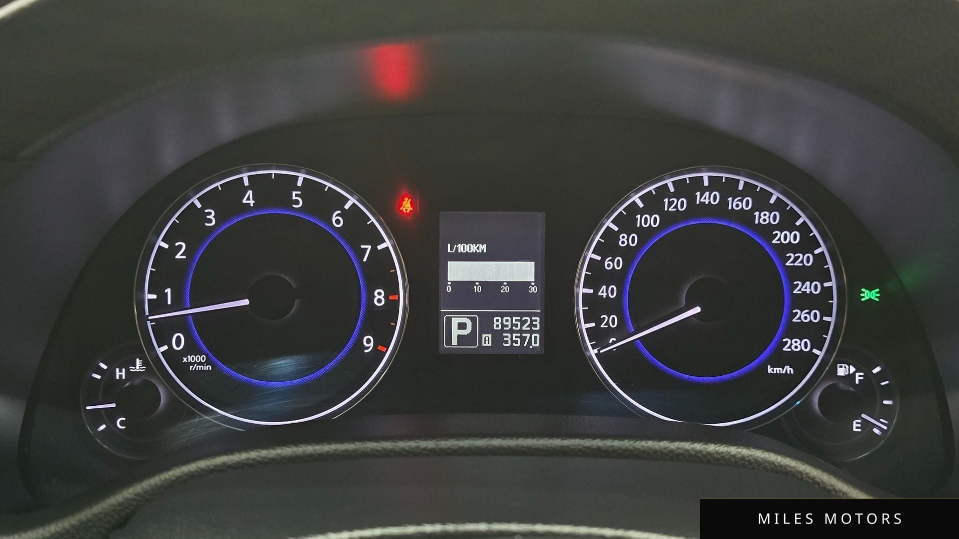 Infiniti G37 2010 — миниатюра 10