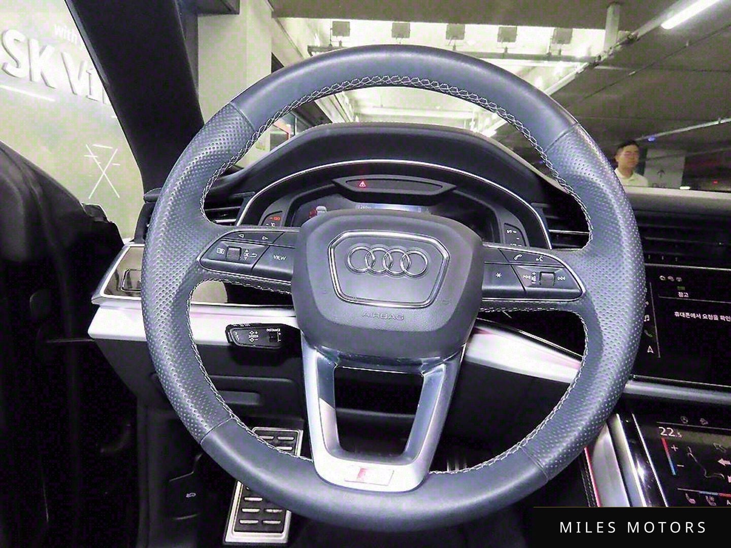 Audi Q8 (4M) 2021 — миниатюра 8