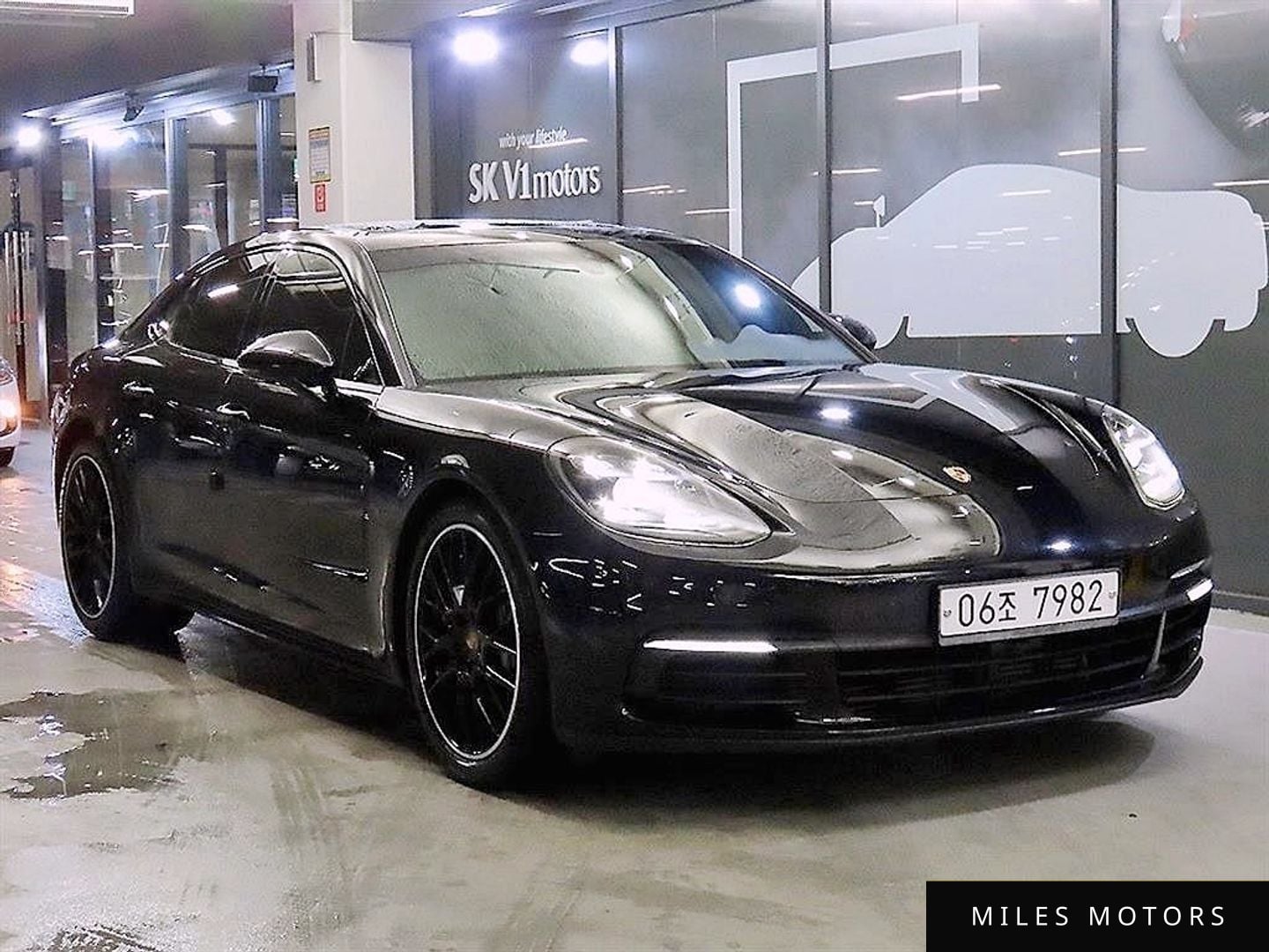 Porsche Panamera 2019 — миниатюра 2