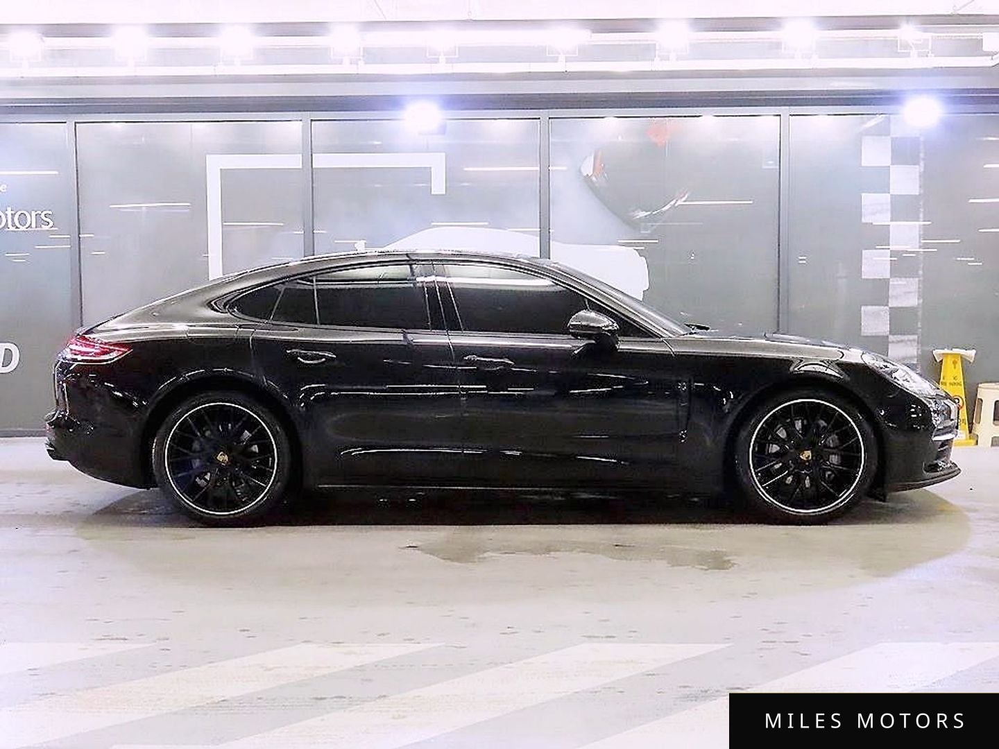 Porsche Panamera 2019 — миниатюра 3