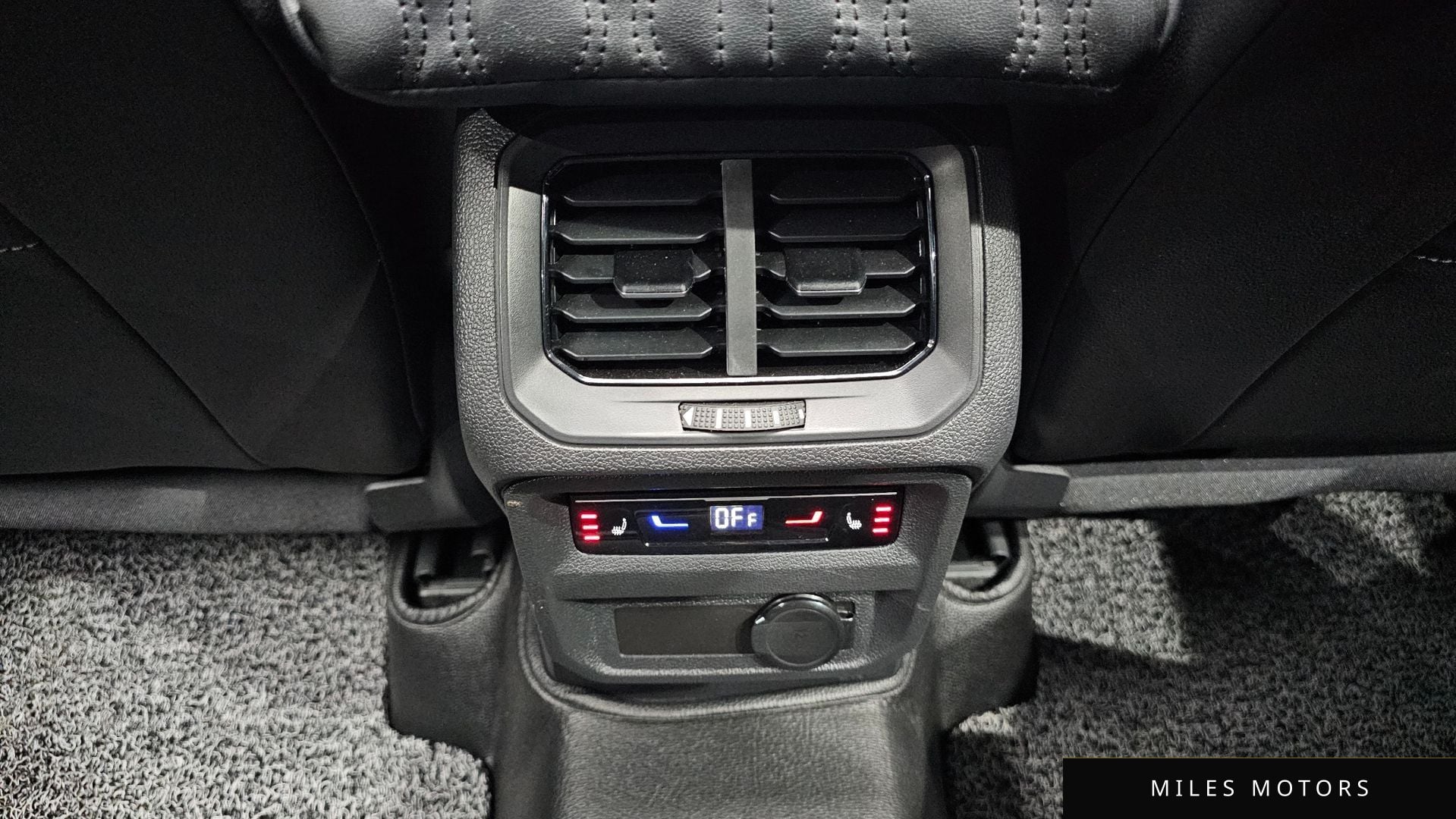 Volkswagen 티구안 2022 — миниатюра 18
