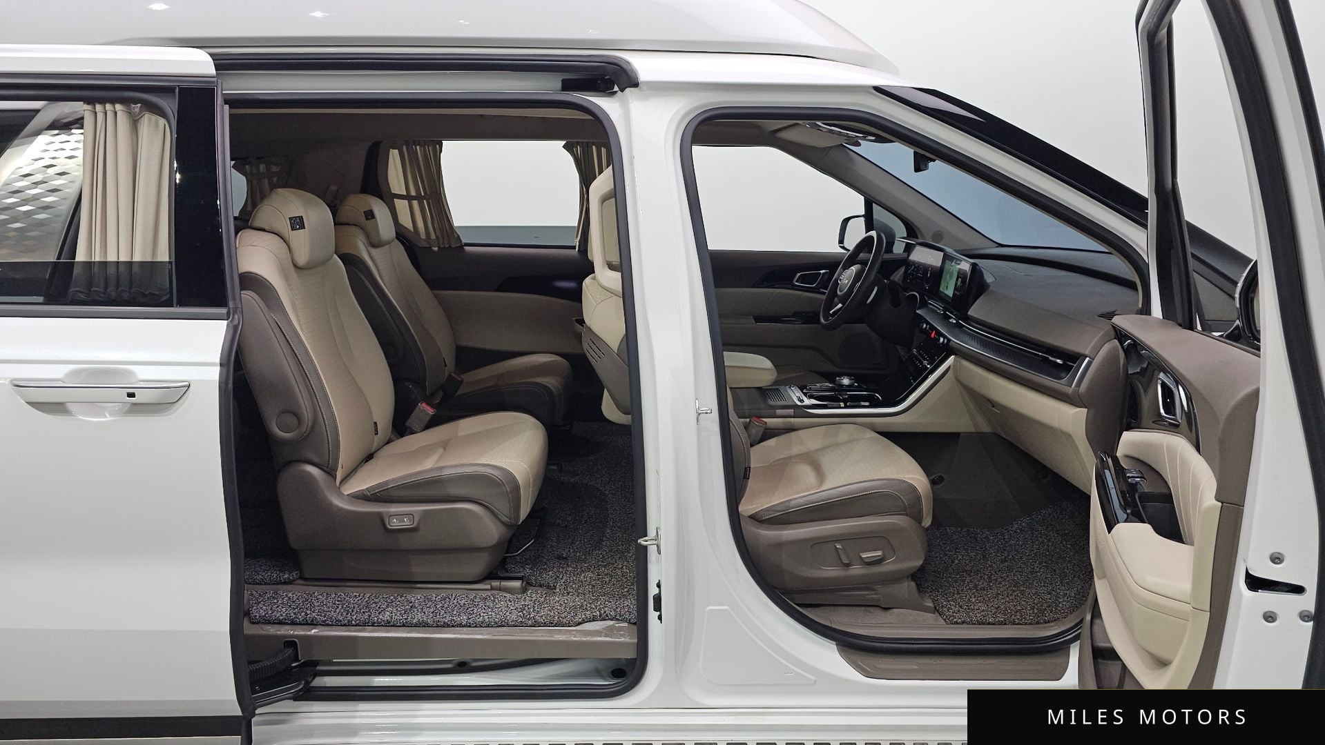 Kia Carnival 2022 — миниатюра 11