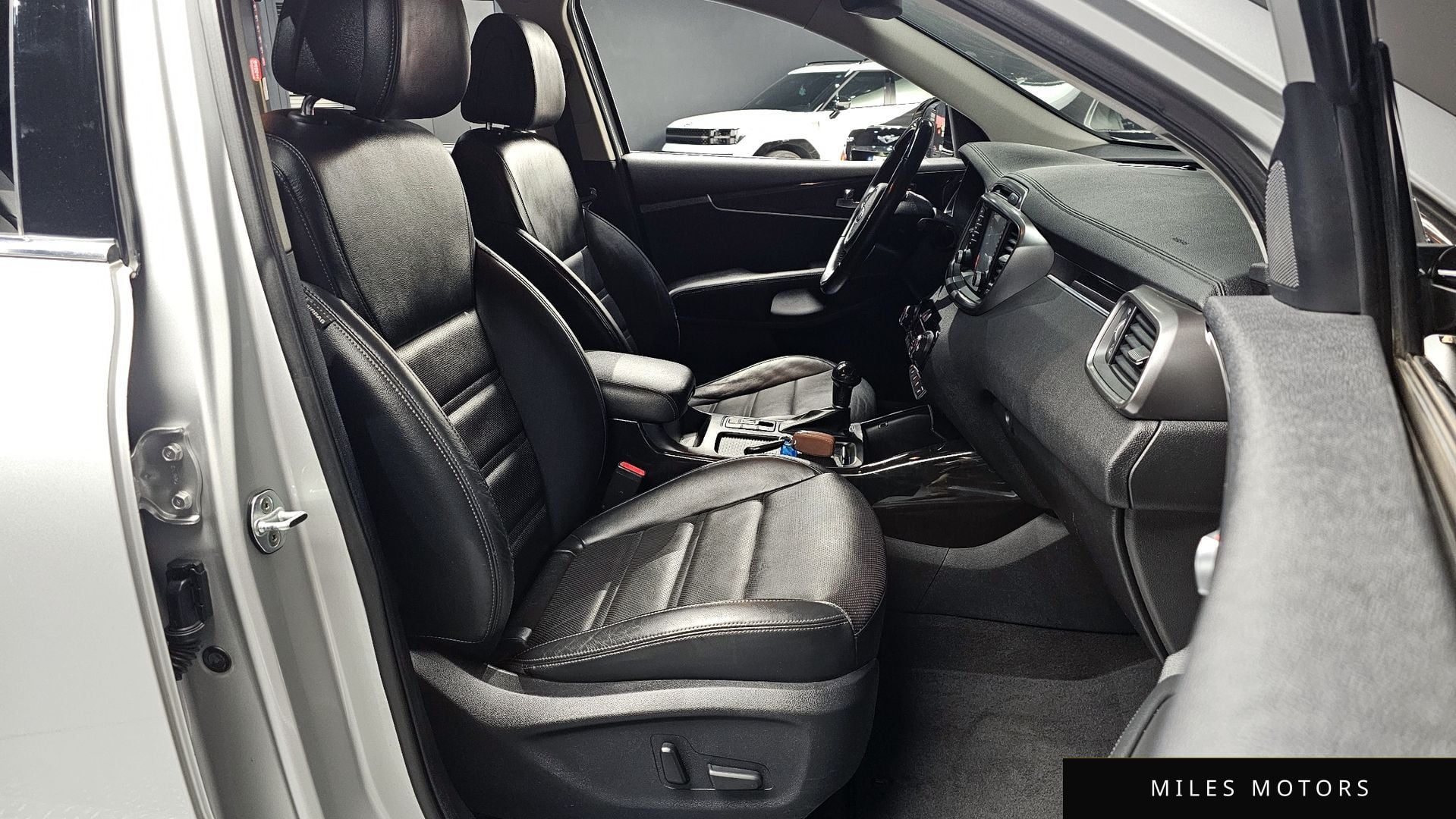 Kia Sorento 2015 — миниатюра 9